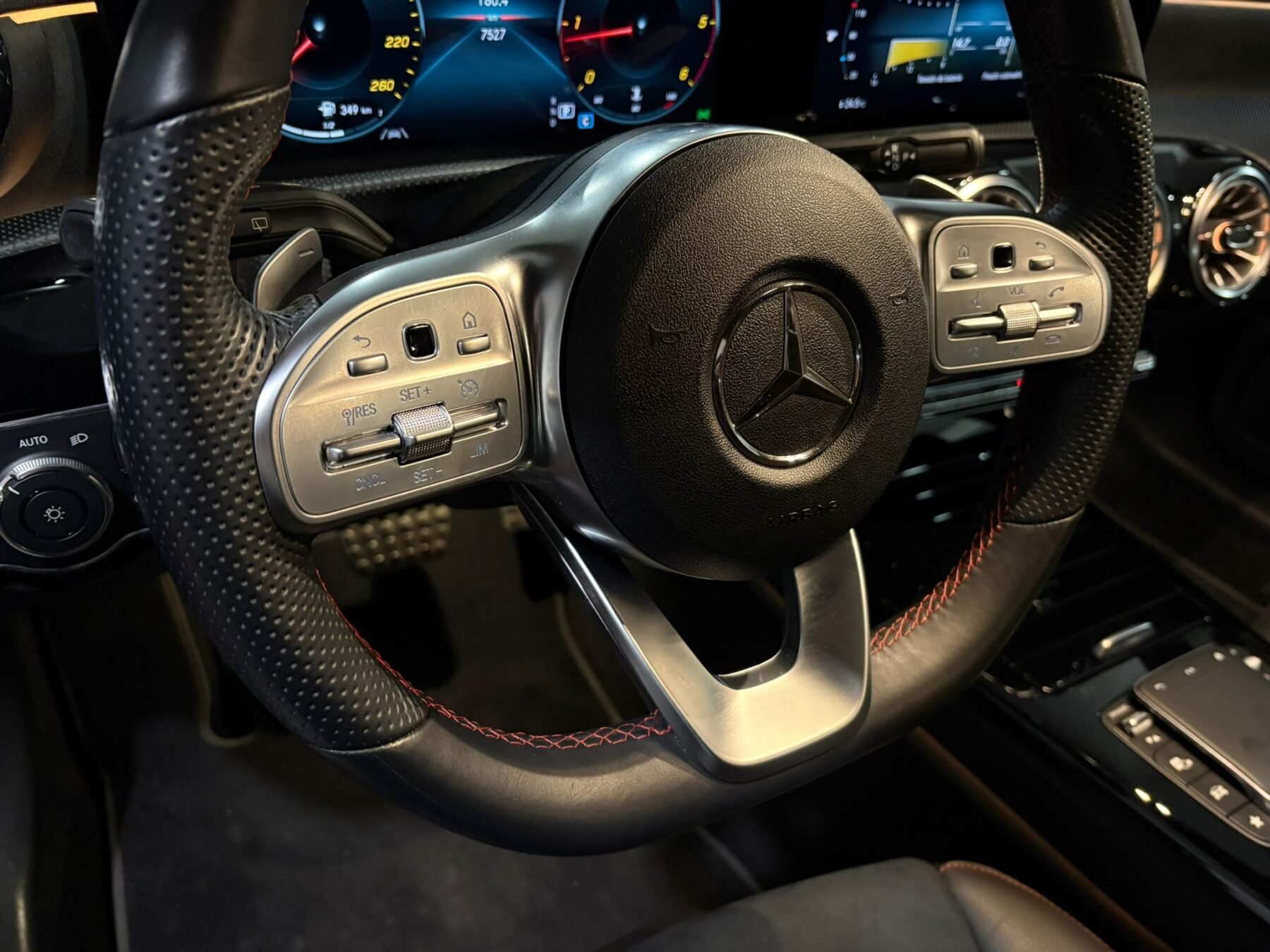 MERCEDES-BENZ Clase A A200D AMG 