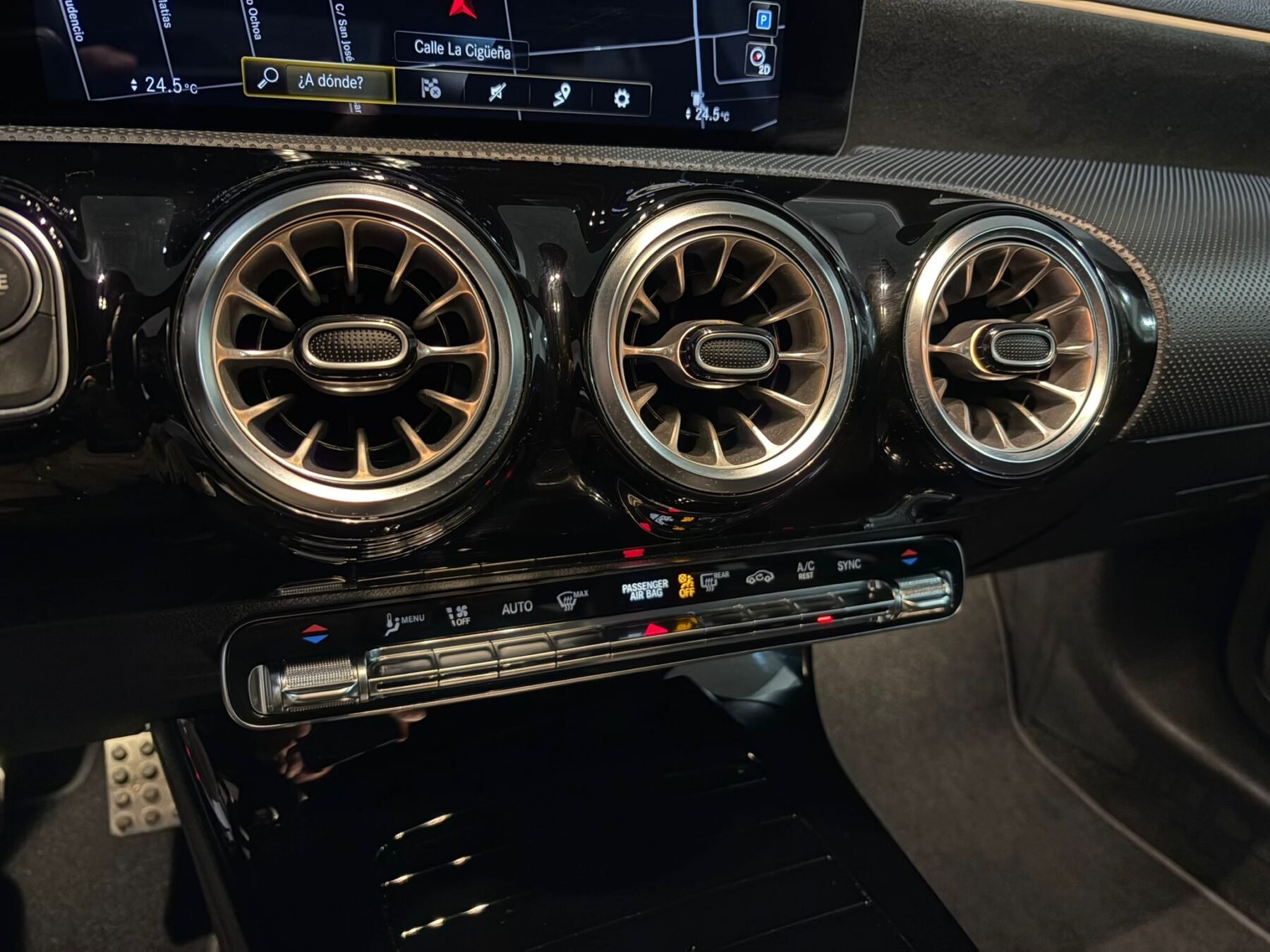 MERCEDES-BENZ Clase A A200D AMG 