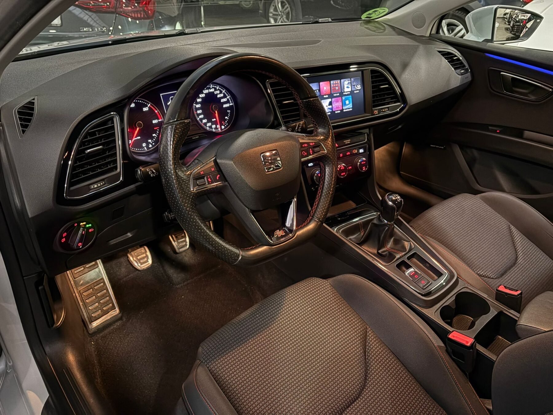 SEAT LEON ST 2.0 TDI StSp FR