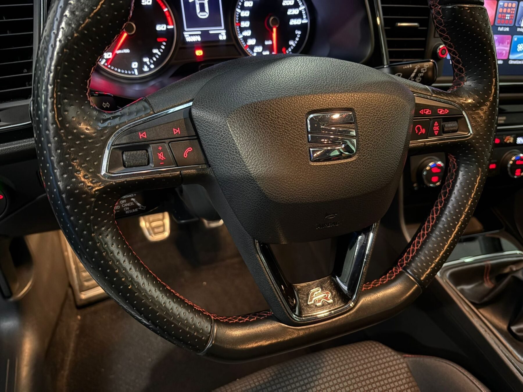 SEAT LEON ST 2.0 TDI StSp FR