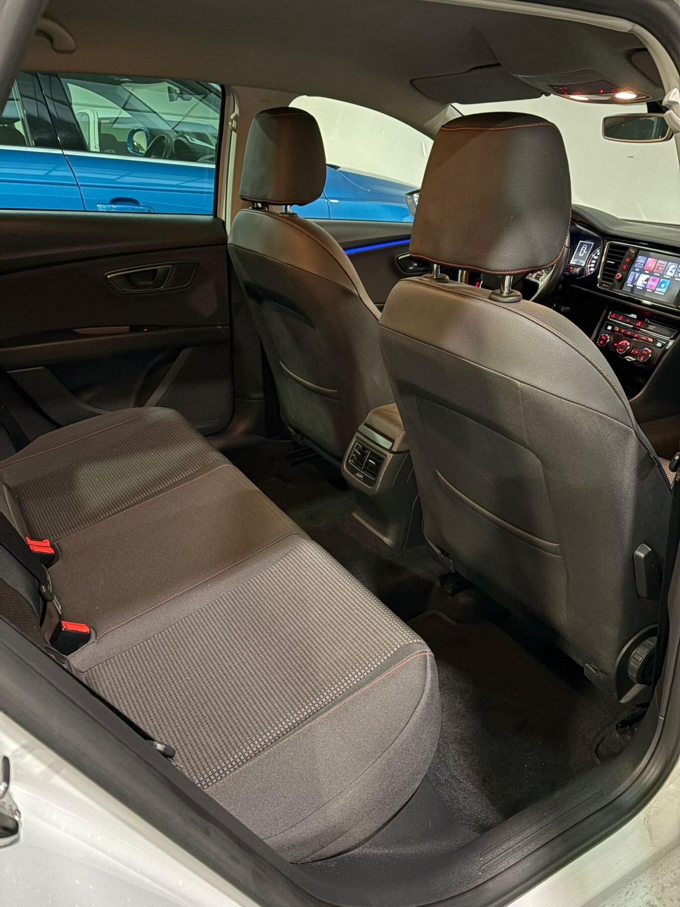 SEAT LEON ST 2.0 TDI StSp FR