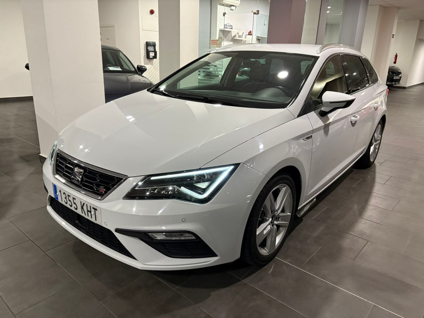 SEAT LEON ST 2.0 TDI StSp FR