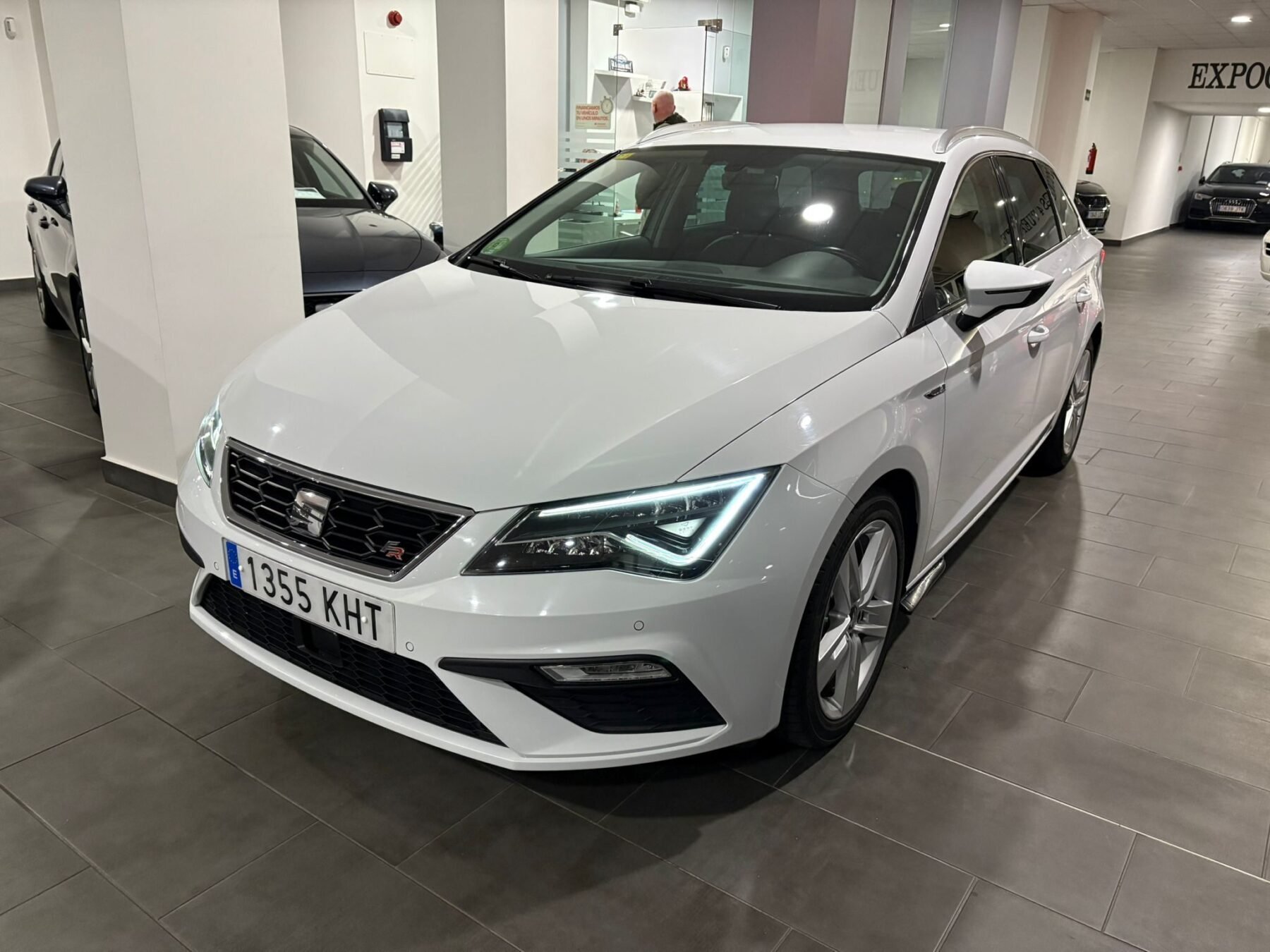 SEAT LEON ST 2.0 TDI StSp FR
