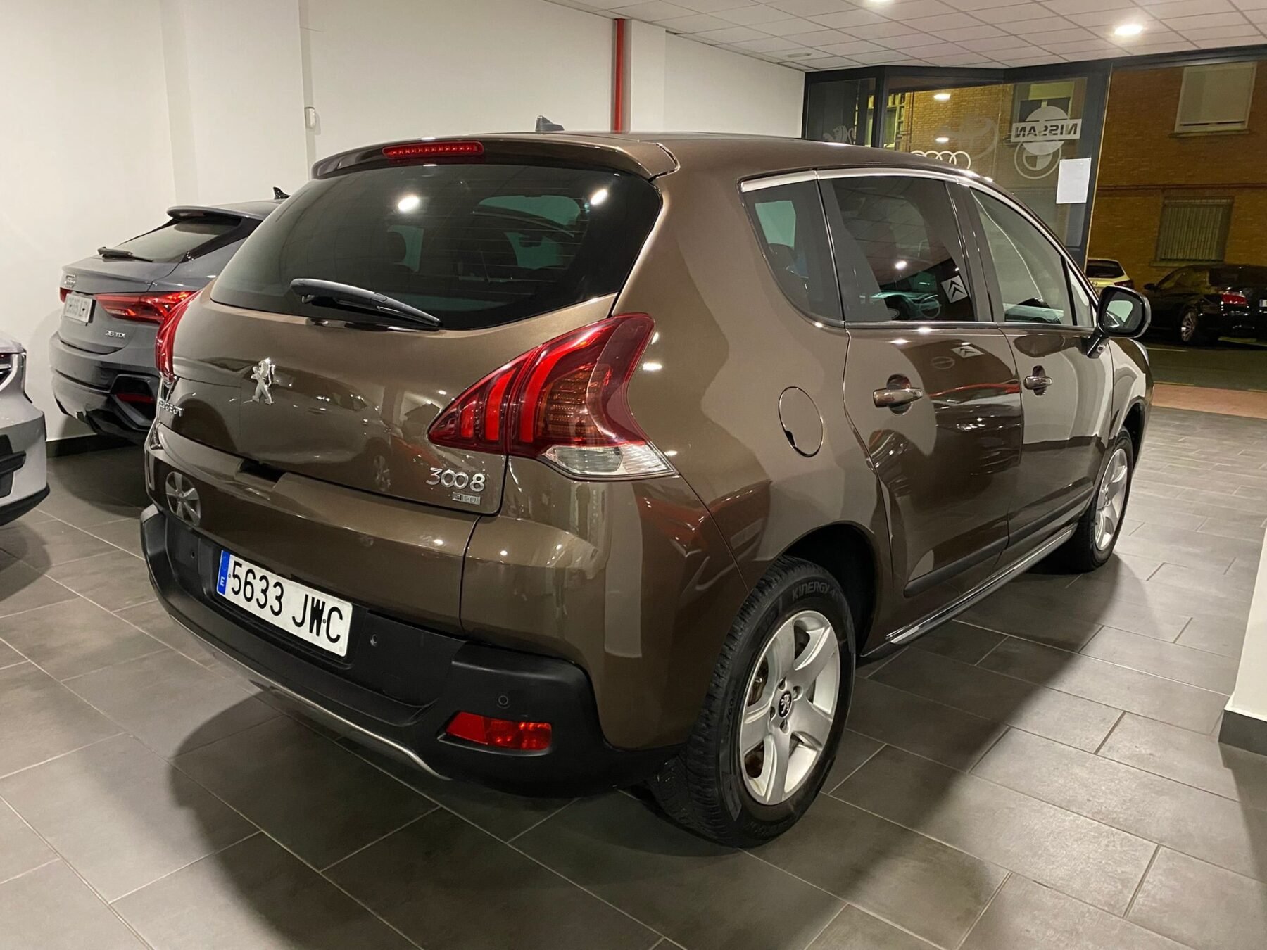 PEUGEOT 3008 Allure 1.6 eHDI 115 FAP ETG6 B.Lion