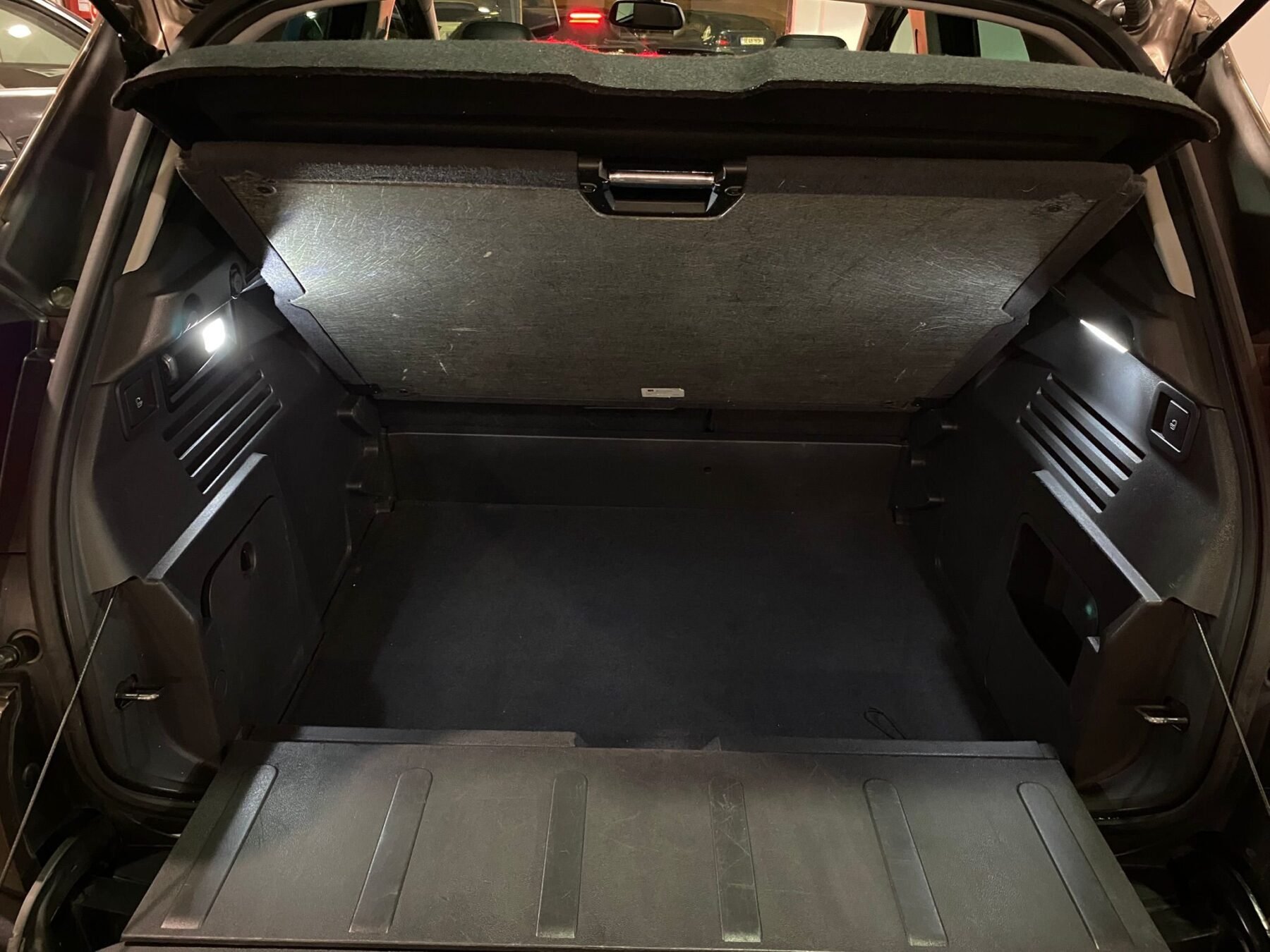 PEUGEOT 3008 Allure 1.6 eHDI 115 FAP ETG6 B.Lion