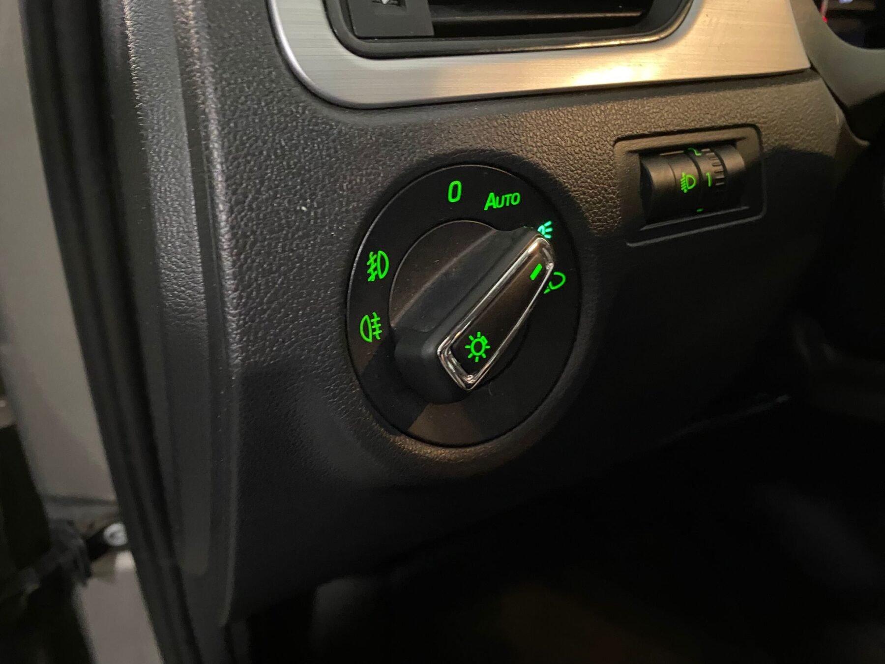 SKODA RAPID 1.0 TSI Like