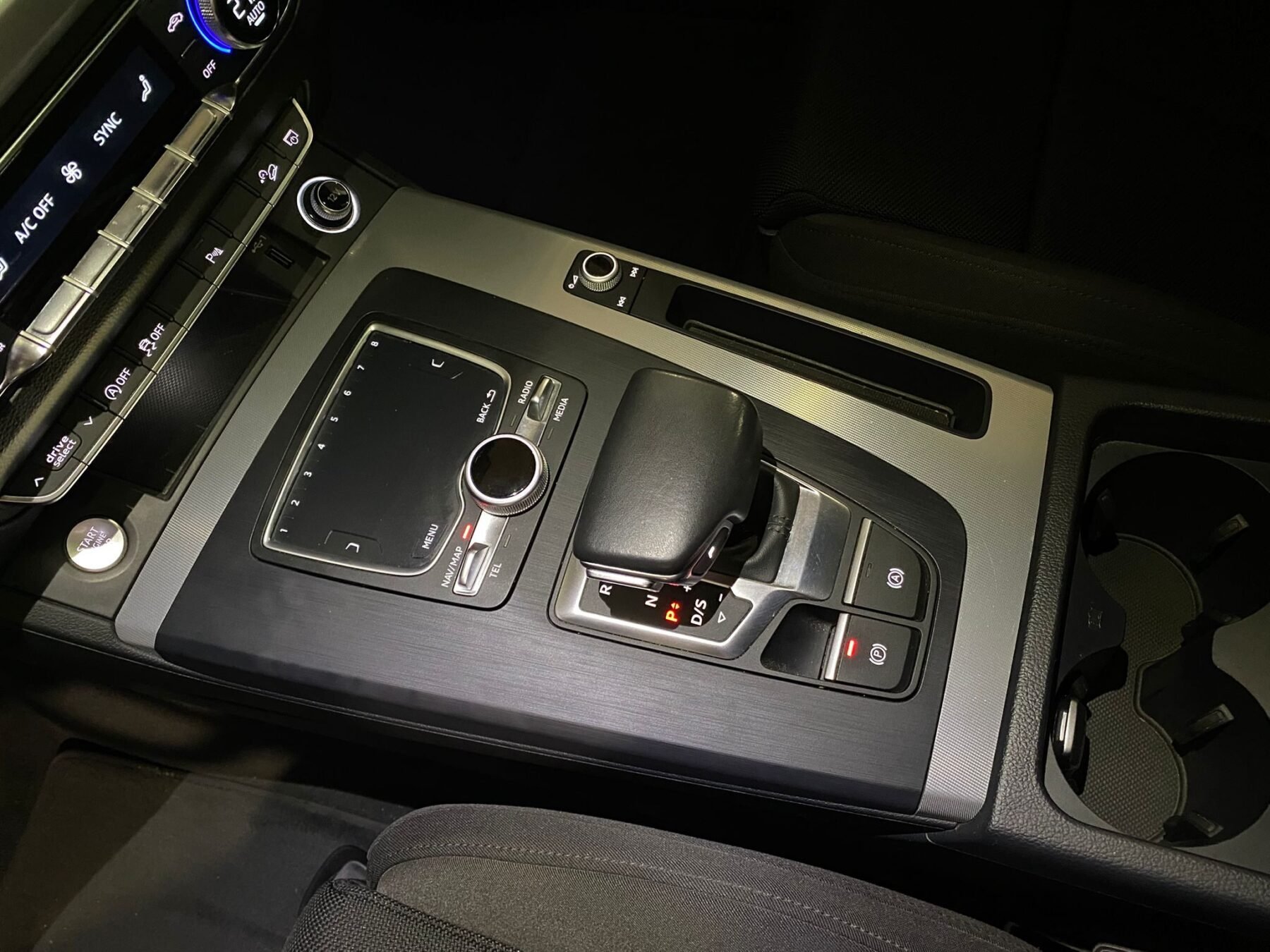 AUDI Q5 S line 2.0 TDI quattro S tronic