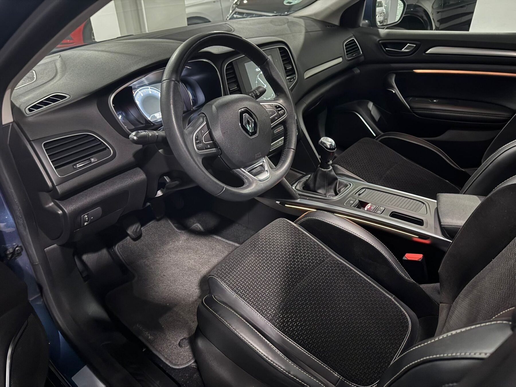 RENAULT Megane Zen Energy TCe 130