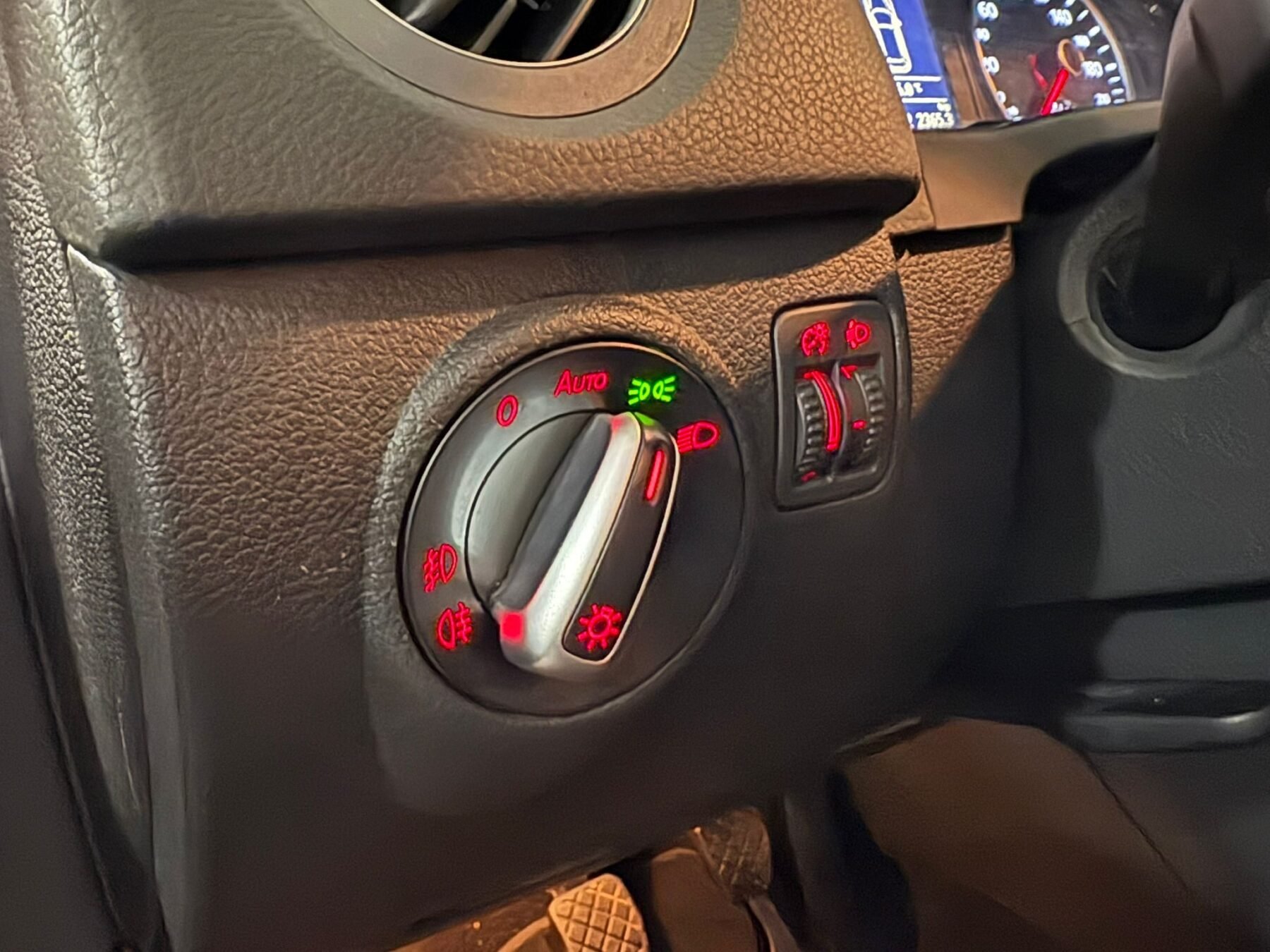 VOLKSWAGEN TIGUAN 2.0 TDI 4x2 T1 BlueMotion Tech