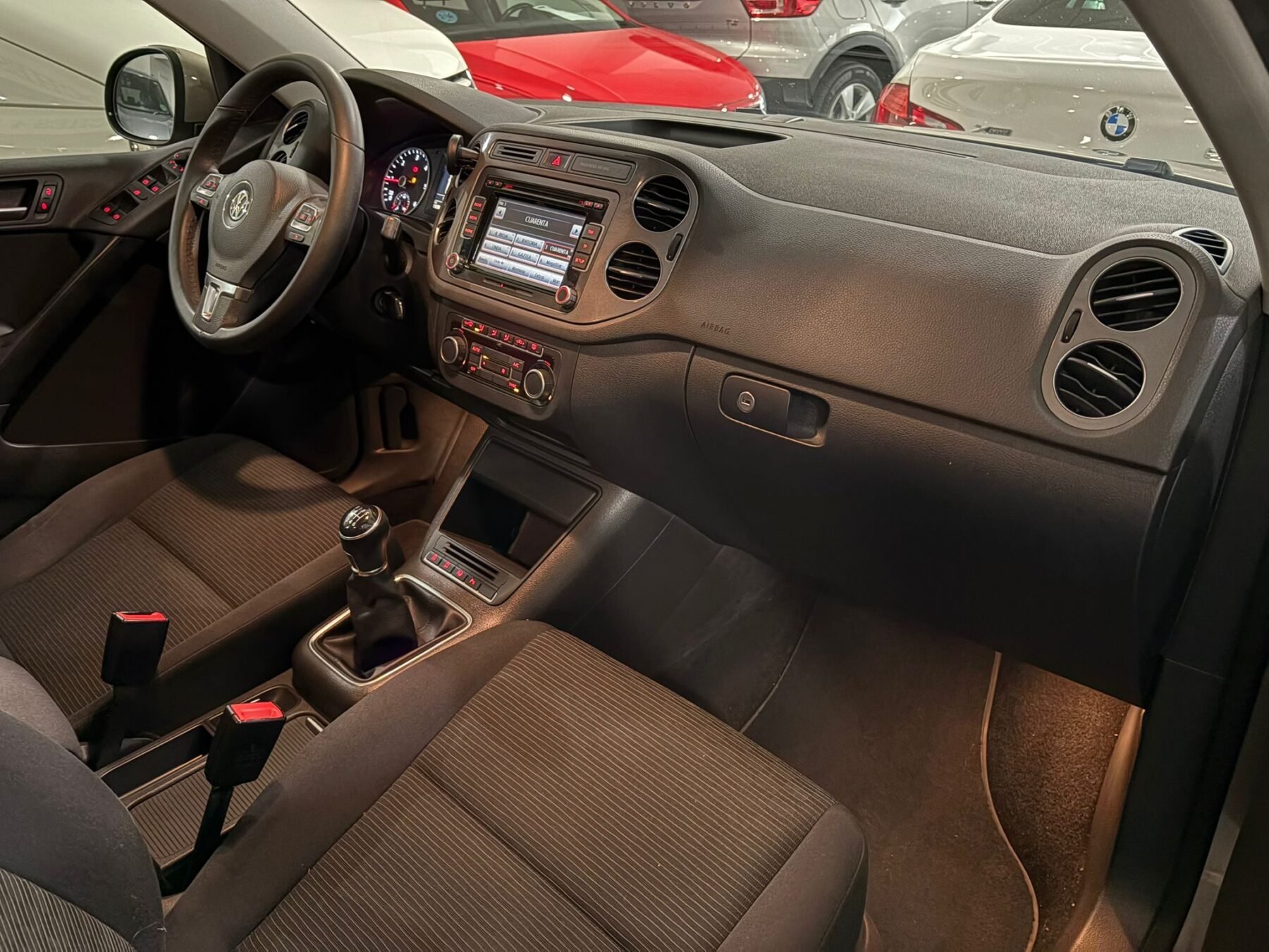 VOLKSWAGEN TIGUAN 2.0 TDI 4x2 T1 BlueMotion Tech