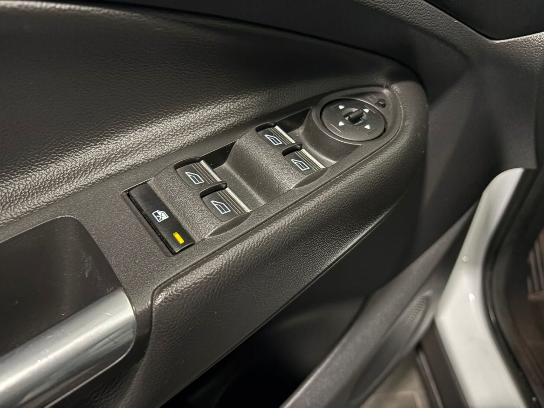 FORD KUGA 2.0 TDCi 120 4x2 Trend