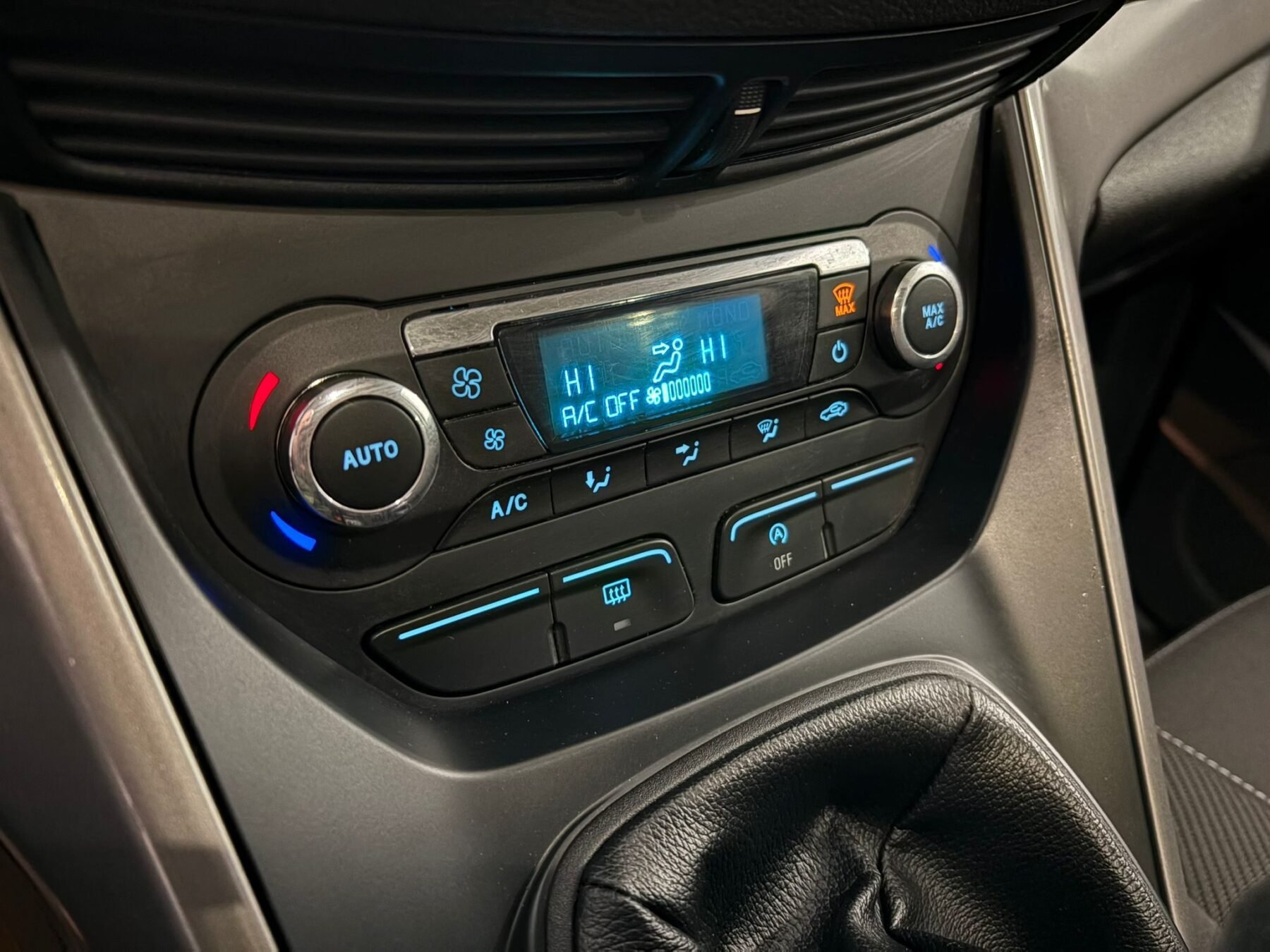 FORD KUGA 2.0 TDCi 120 4x2 Trend