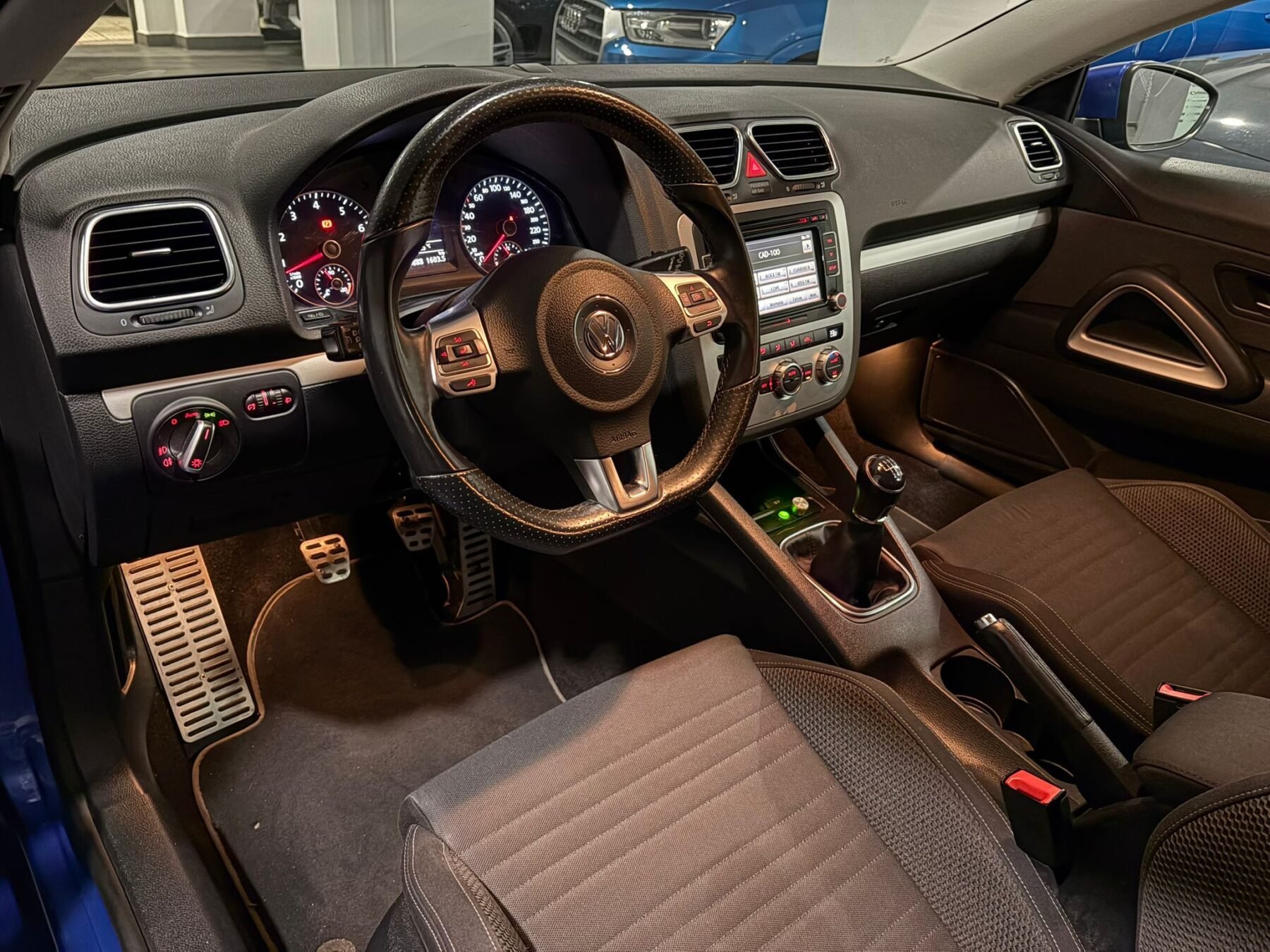 VOLKSWAGEN SCIROCCO  1.4 TSI  R-Line