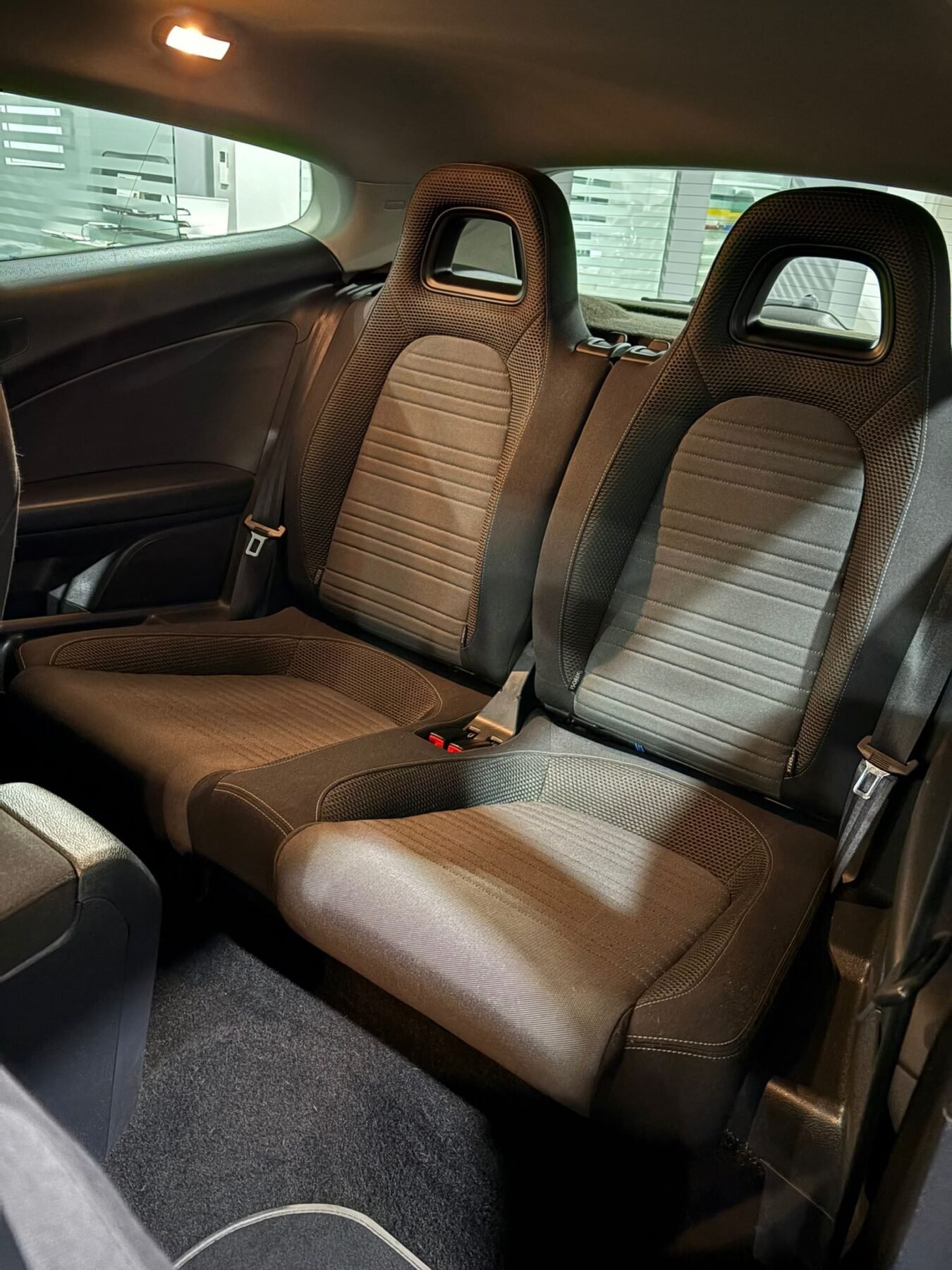 VOLKSWAGEN SCIROCCO  1.4 TSI  R-Line