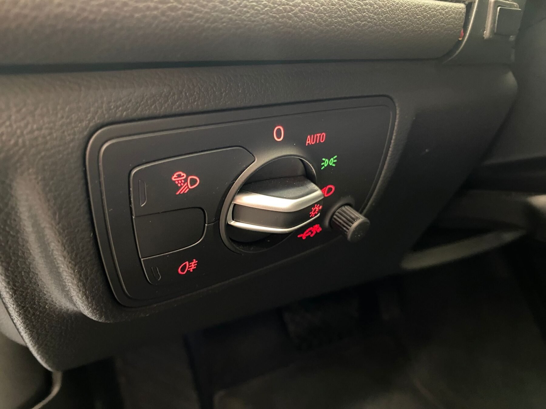 AUDI A6 S line ed 3.0TDI quatt S tro Avant