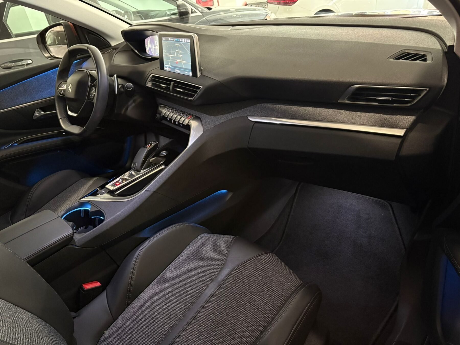 PEUGEOT 3008 1.6L THP EAT6 Allure