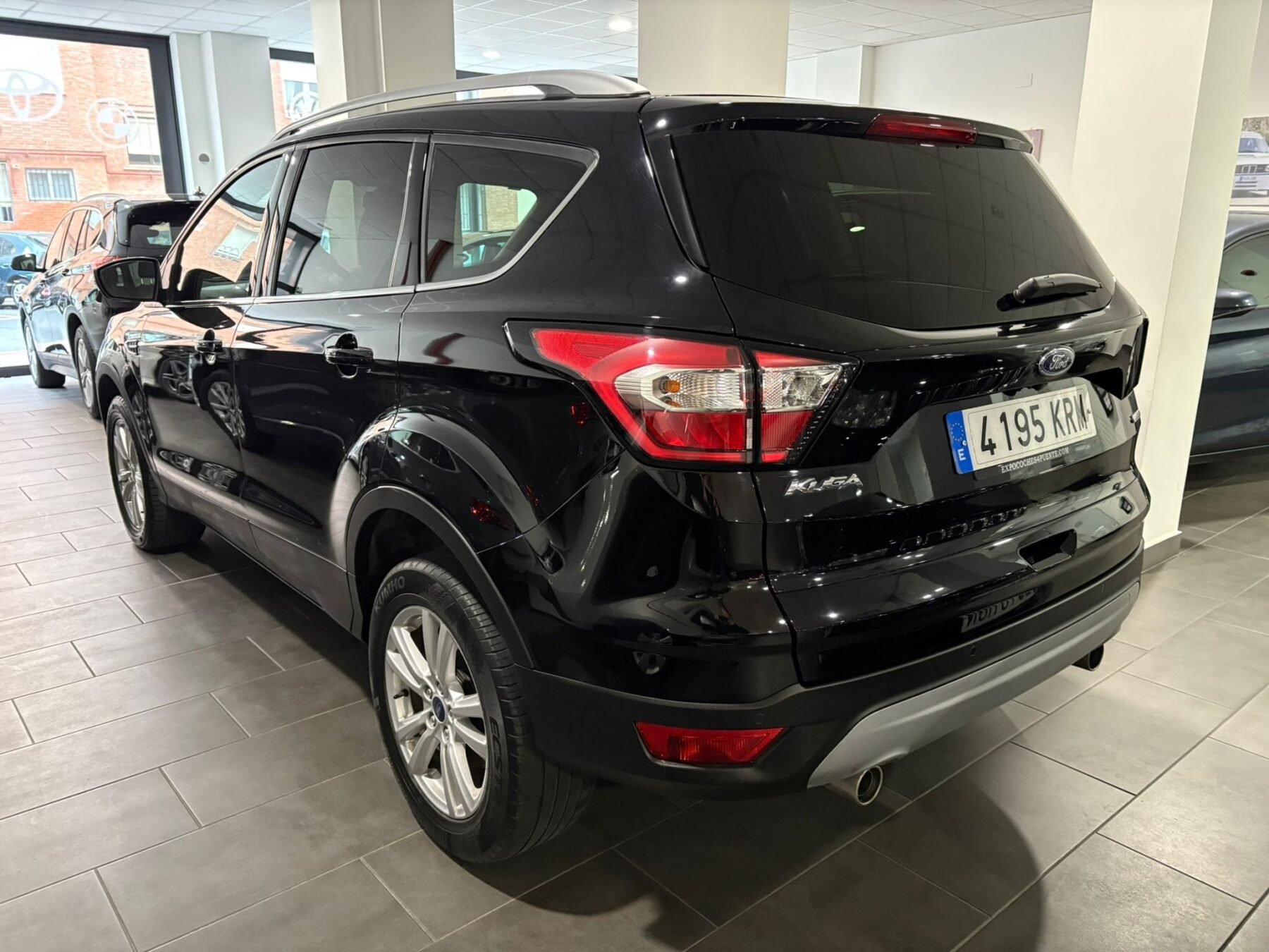 FORD KUGA 1.5 EcoBoost 4x2 Trend