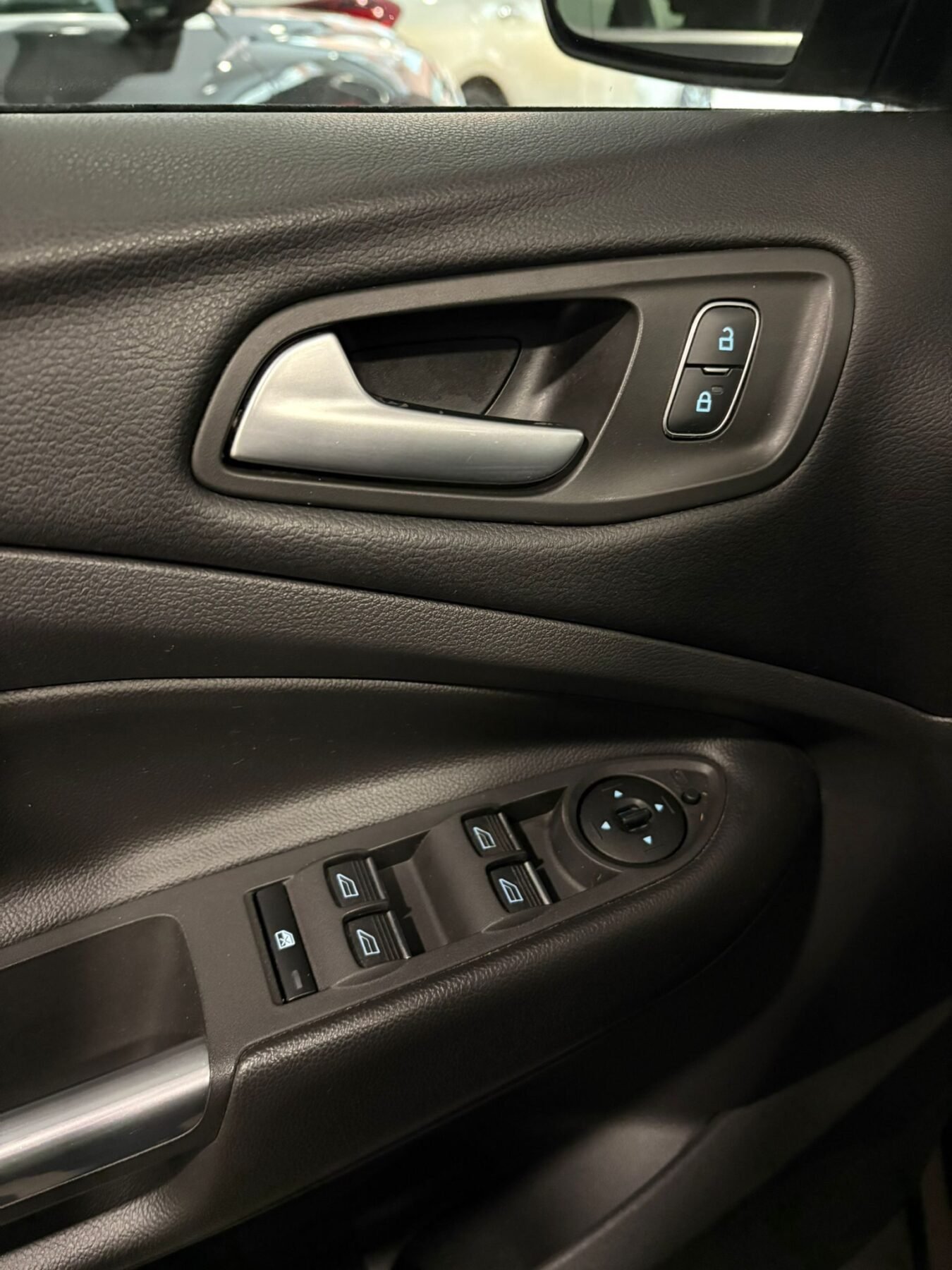 FORD KUGA 1.5 EcoBoost 4x2 Trend