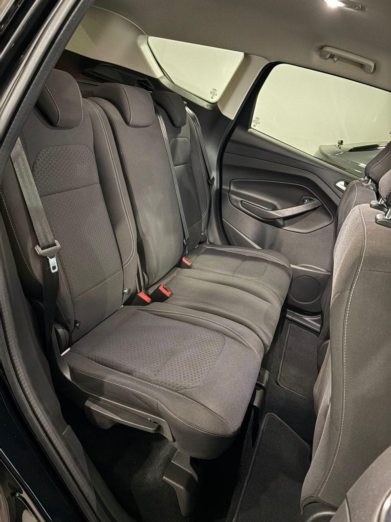 FORD KUGA 1.5 EcoBoost 4x2 Trend