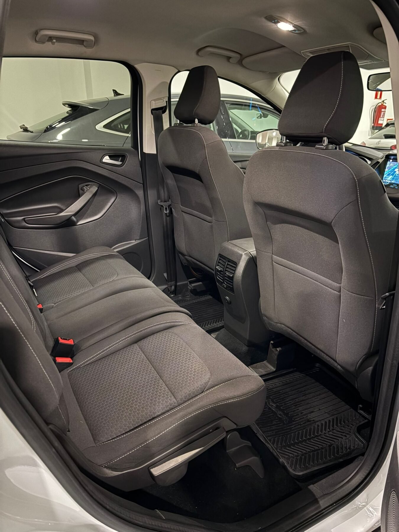 FORD KUGA 1.5 EcoBoost 4x2 Titanium