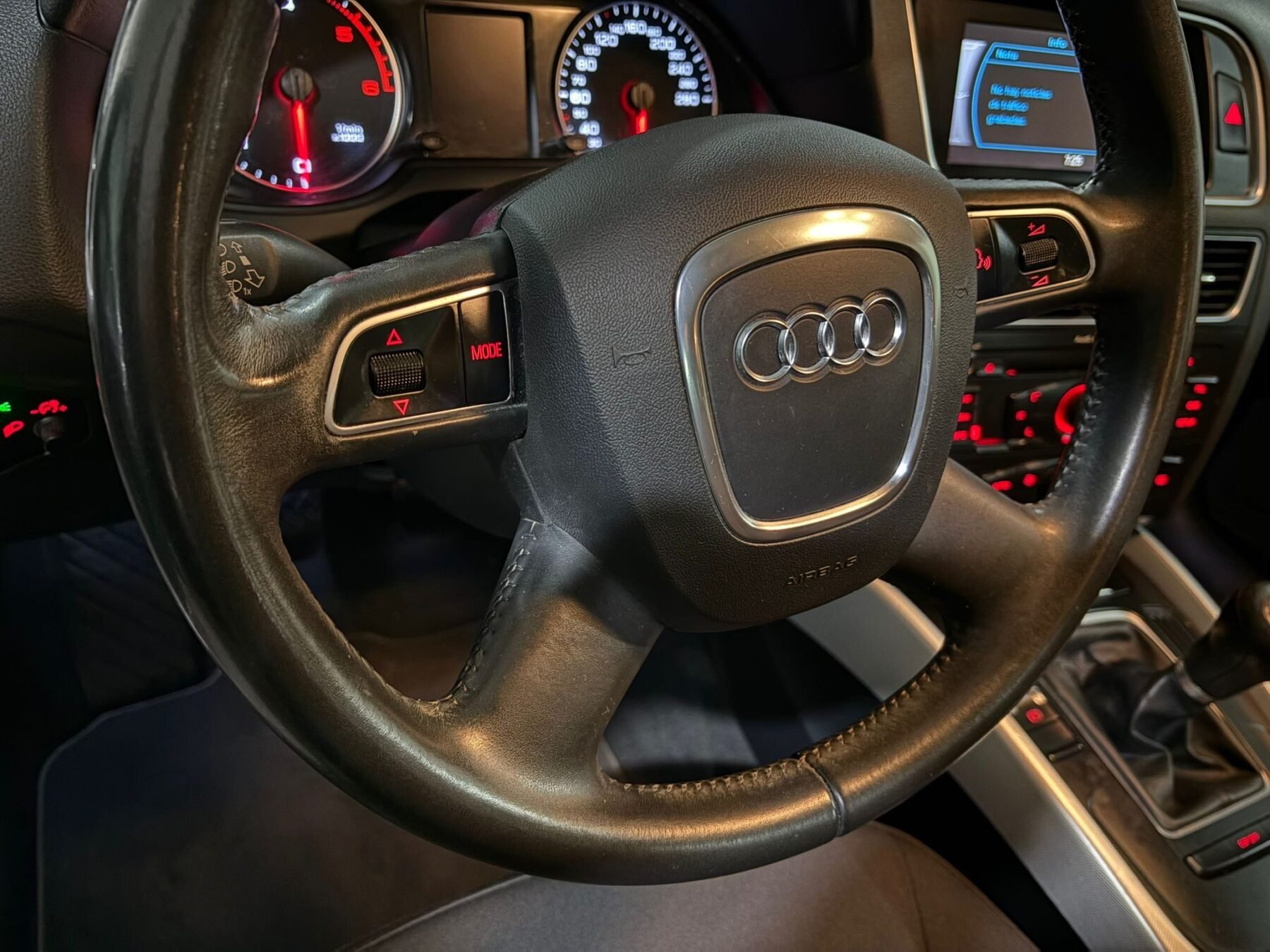 AUDI Q5 2.0 TDI quattro