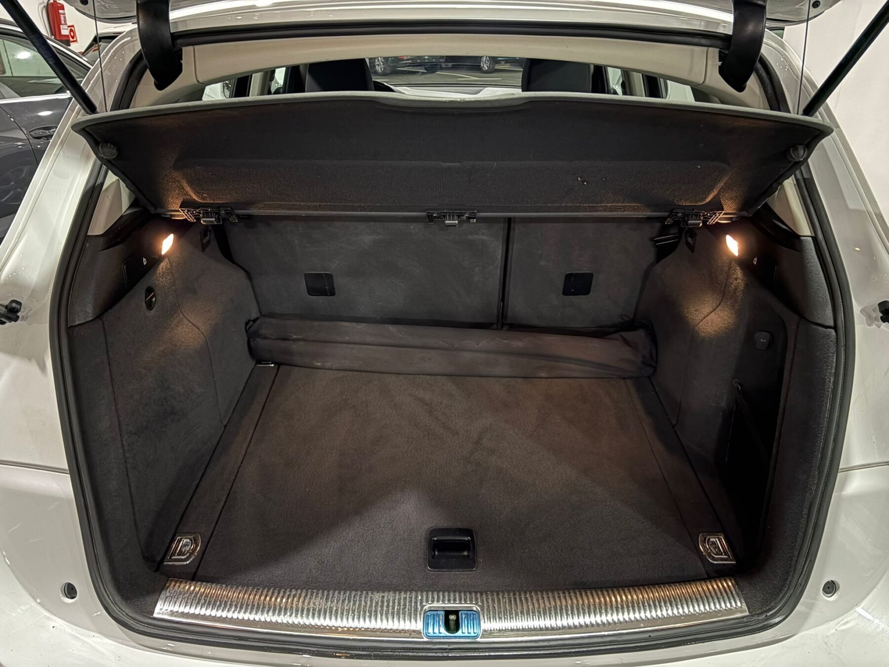 AUDI Q5 2.0 TDI quattro