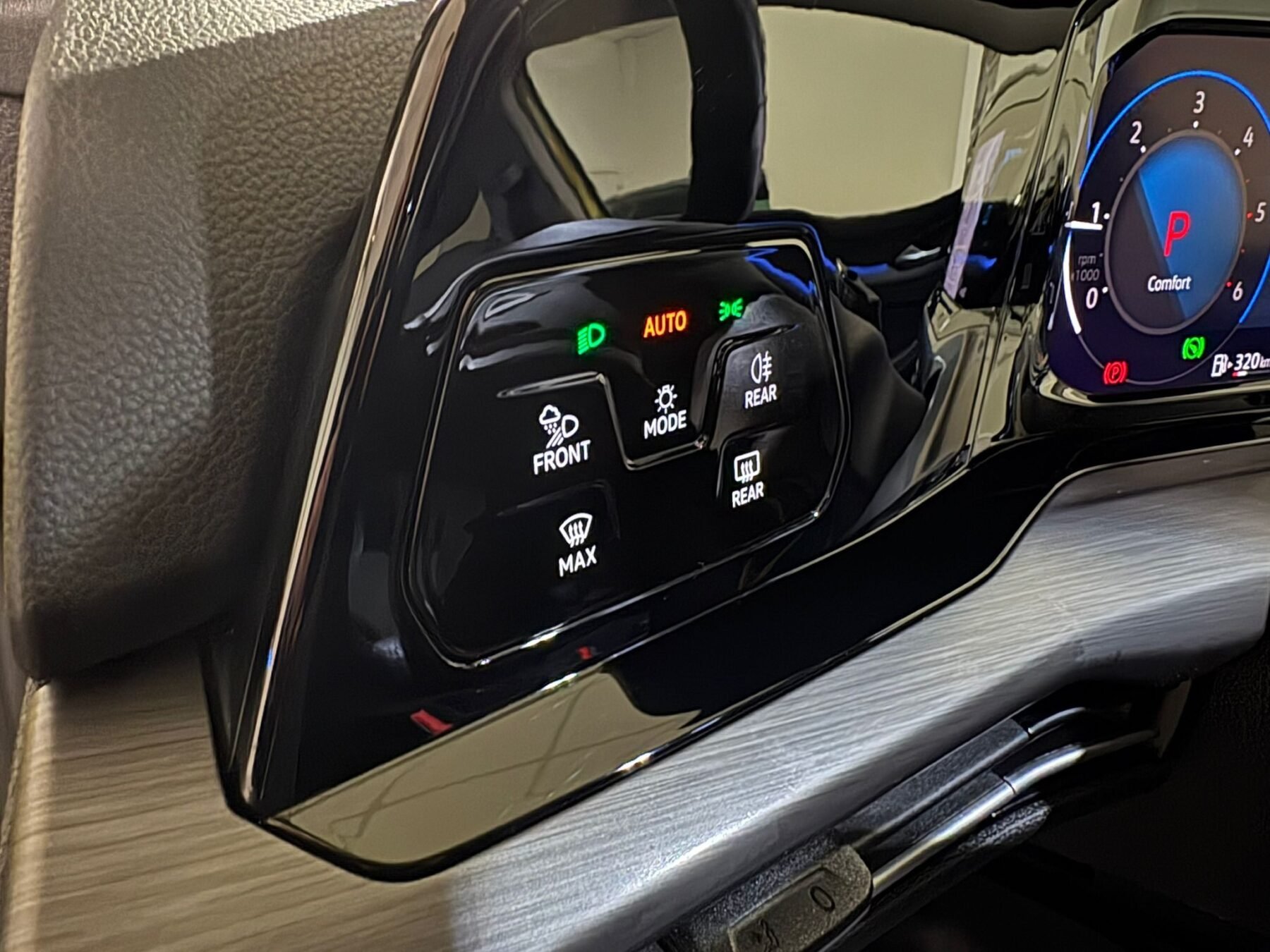 VOLKSWAGEN GOLF Style 2.0 TDI DSG