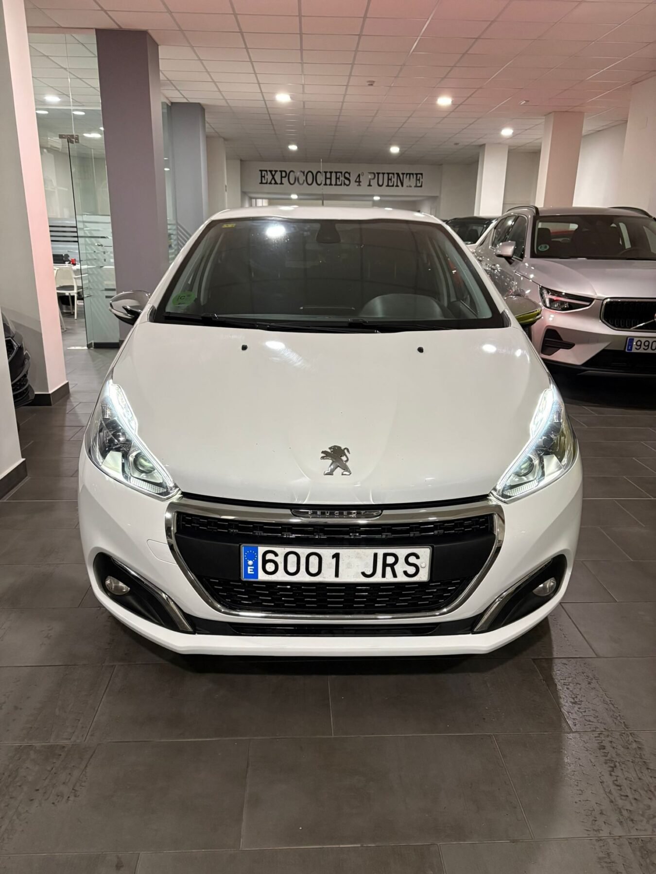 PEUGEOT 208 ALLURE 1.6 BlueHDi 100