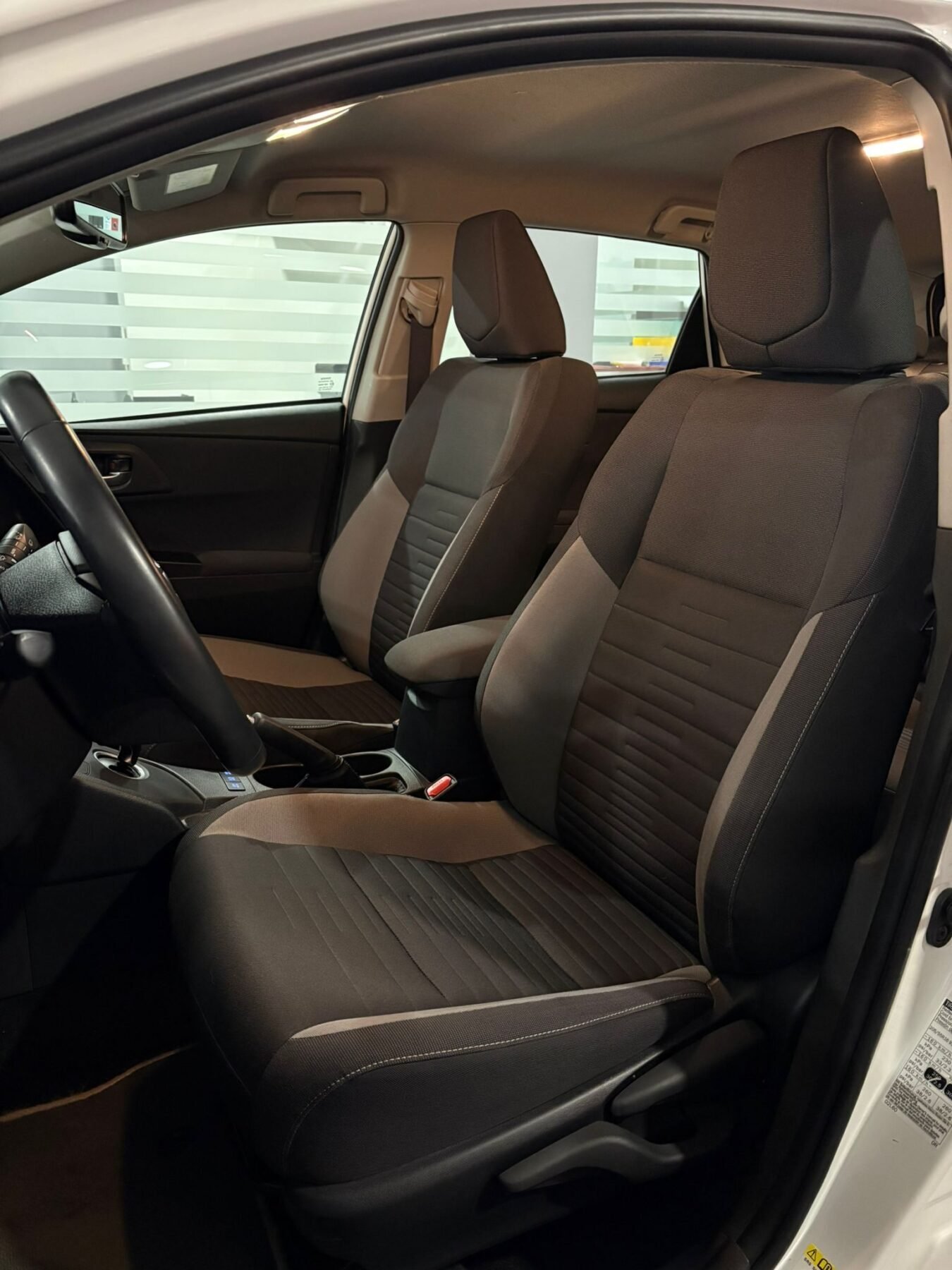 TOYOTA AURIS 1.8 140H Hybrid Active