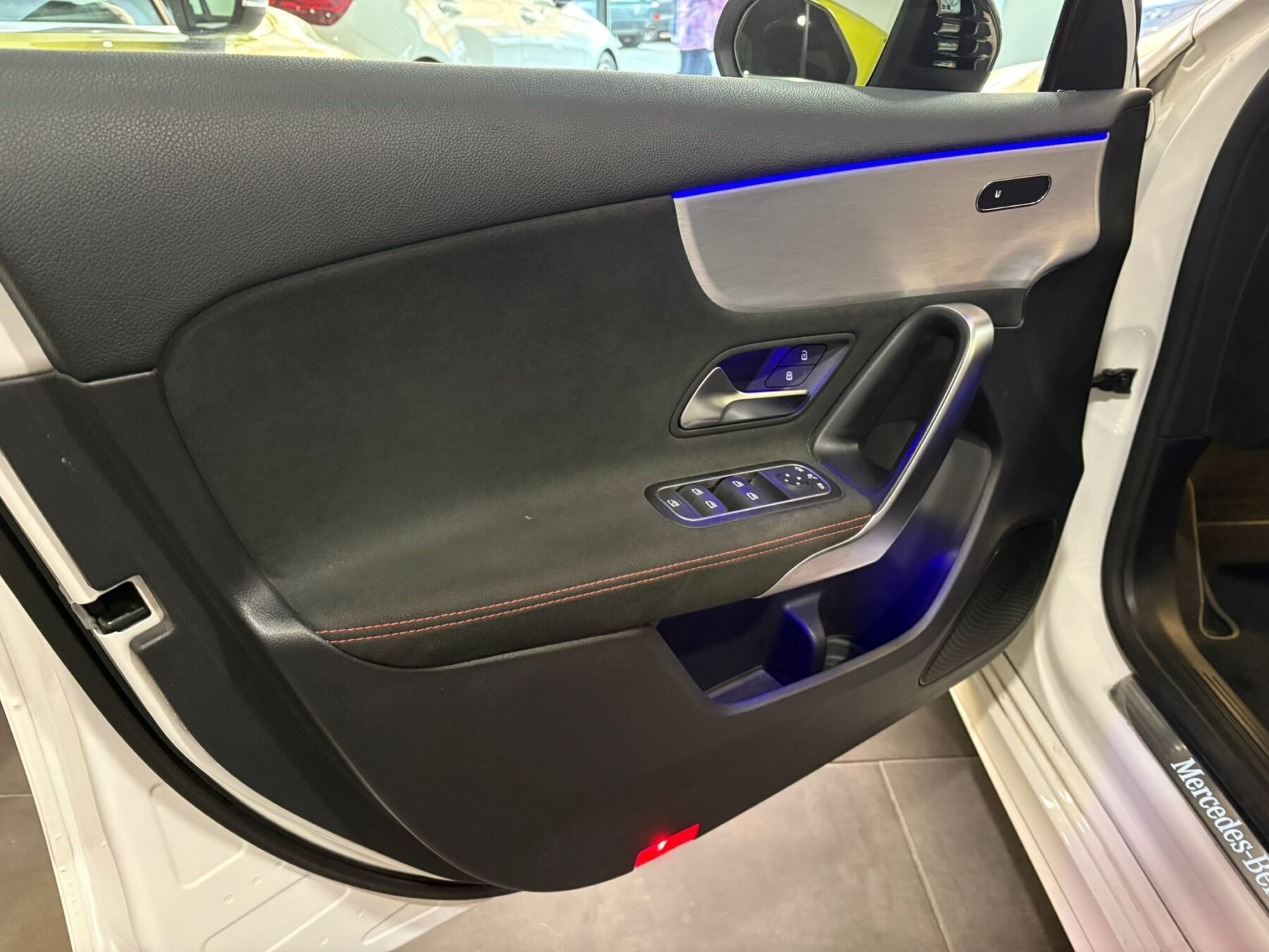 MERCEDES-BENZ Clase A A180 AMG