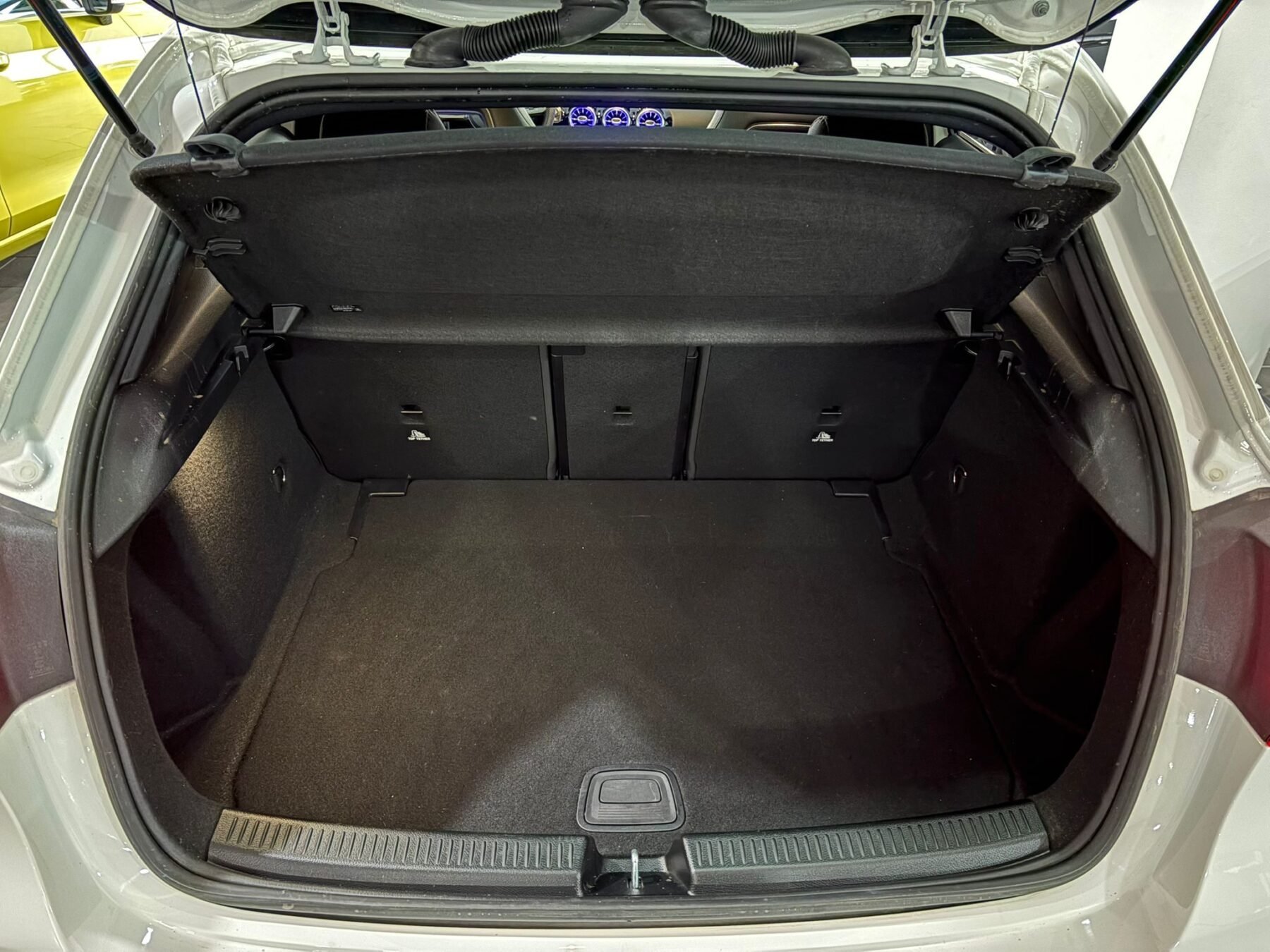 MERCEDES-BENZ Clase A A180 AMG