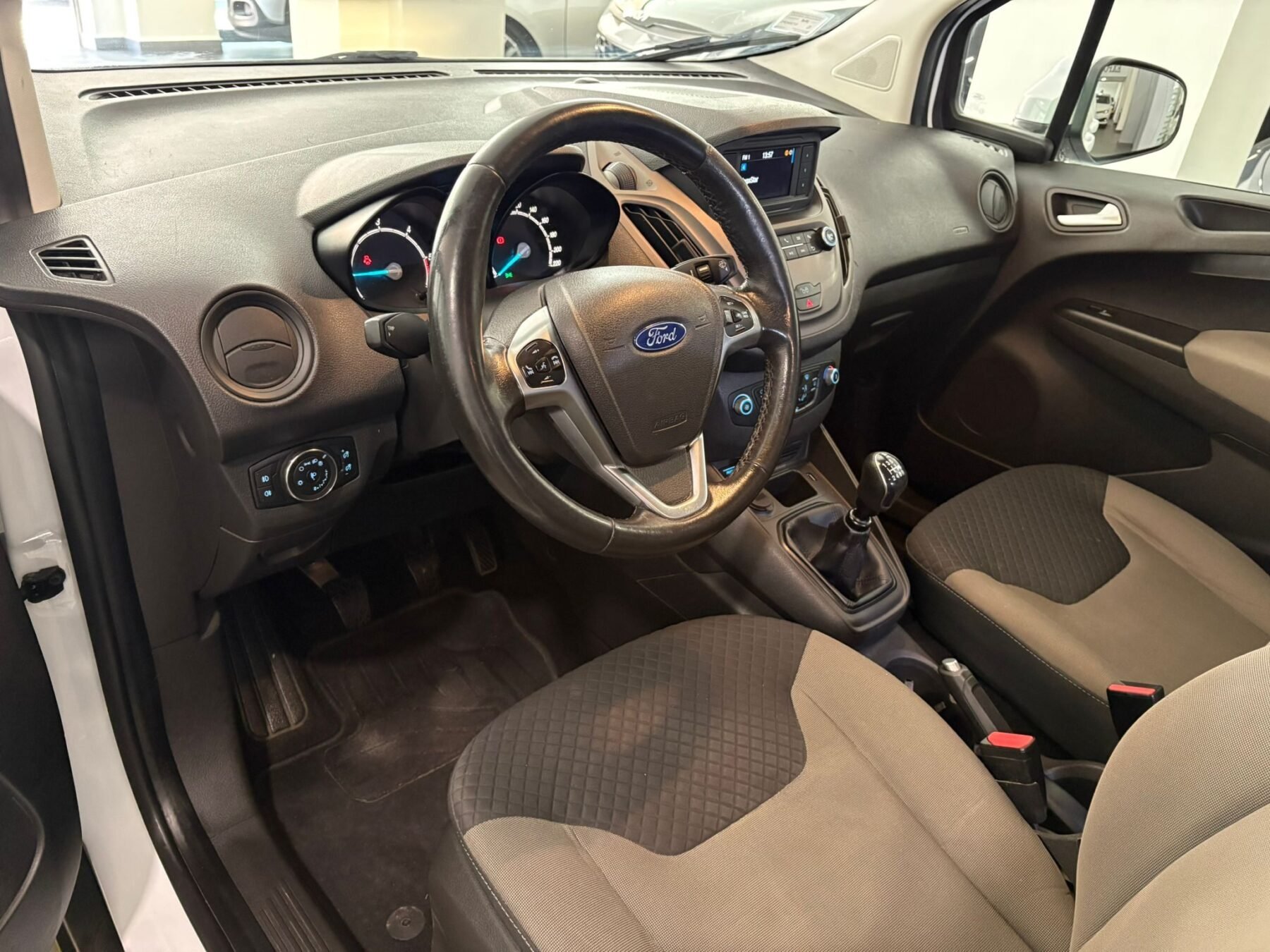 FORD TRANSIT Courier Kombi 1.5 TDCi Trend