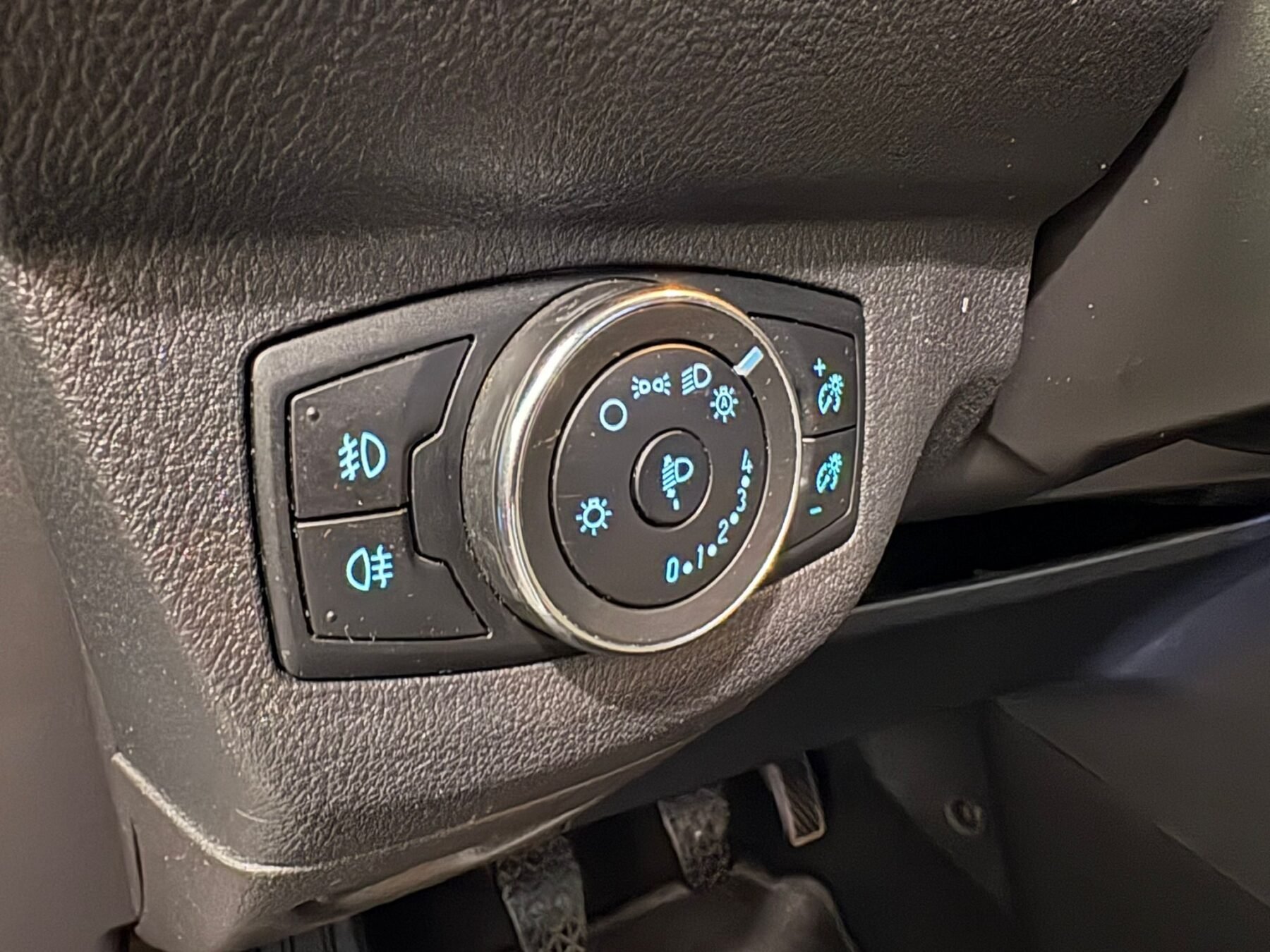 FORD TRANSIT Courier Kombi 1.5 TDCi Trend