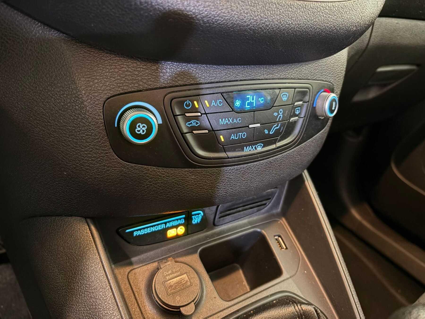 FORD TRANSIT Courier Kombi 1.5 TDCi Trend