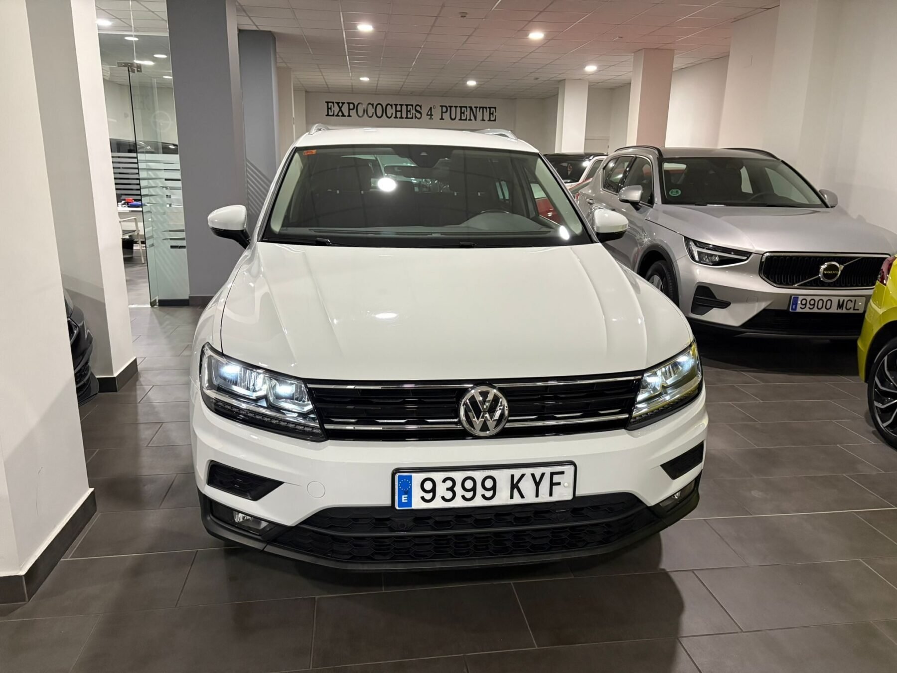 VOLKSWAGEN TIGUAN Advance 1.5 TSI