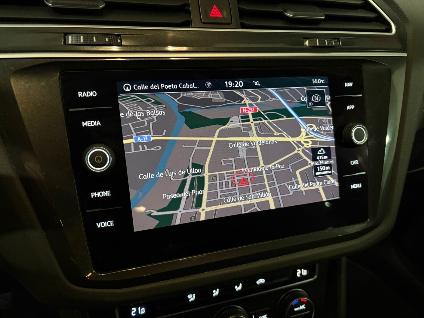 VOLKSWAGEN TIGUAN Advance 1.5 TSI