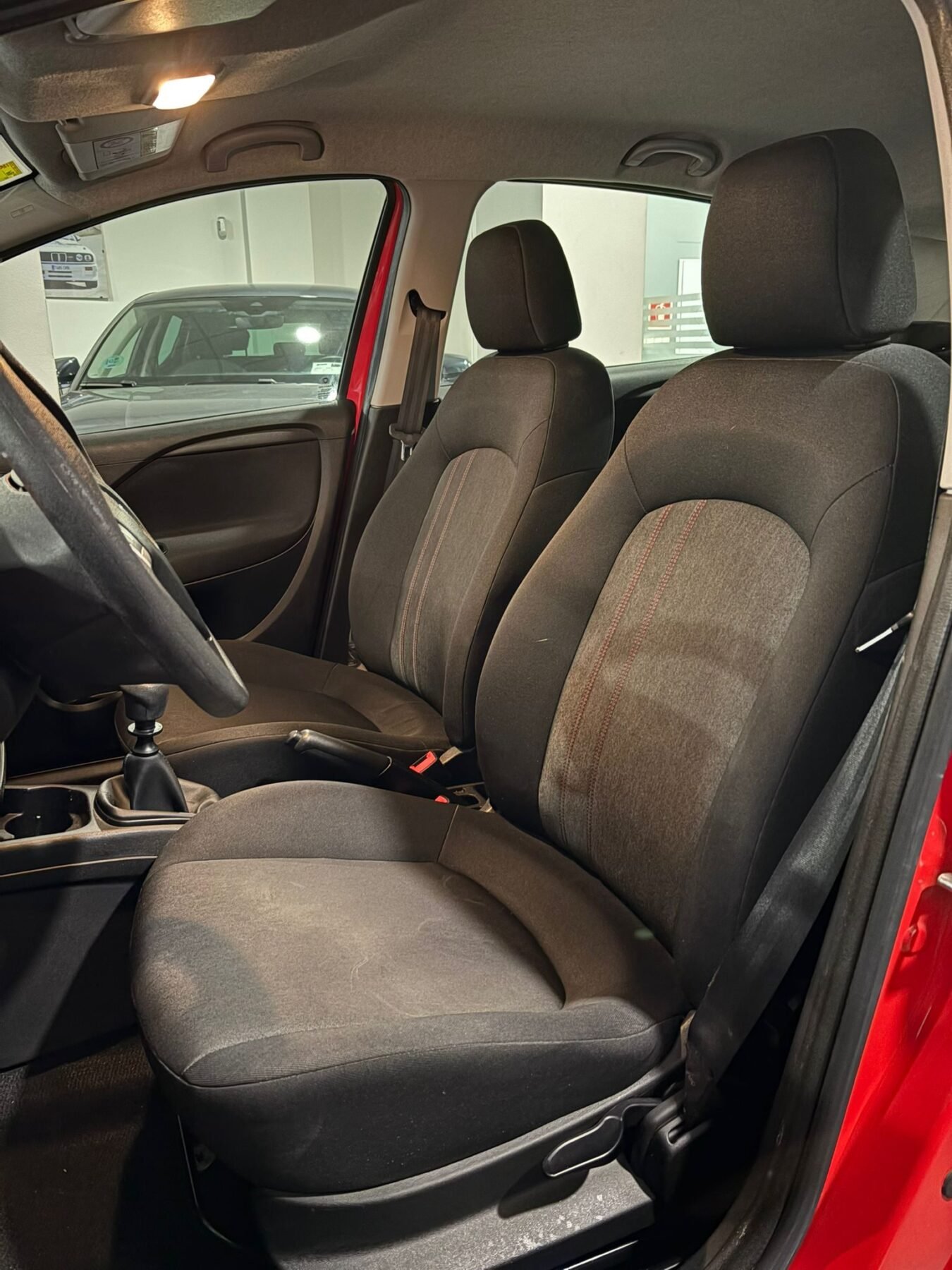 FIAT PUNTO 1.2 8v Pop 67 CV 