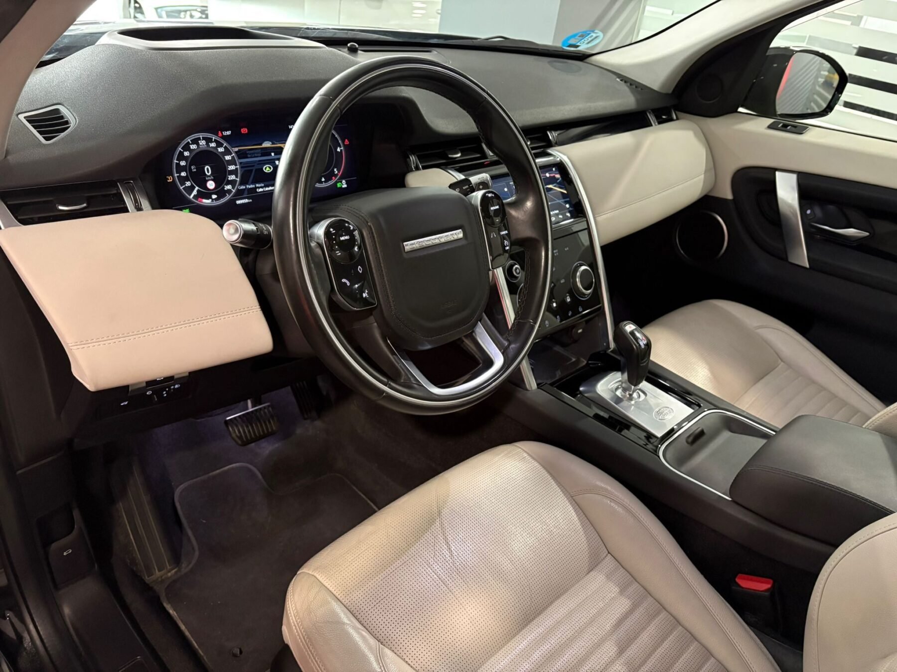 LAND-ROVER DISCOVERY SPORT 2.0D I4L.Flw 150 PS AWD MHEV Auto HSE