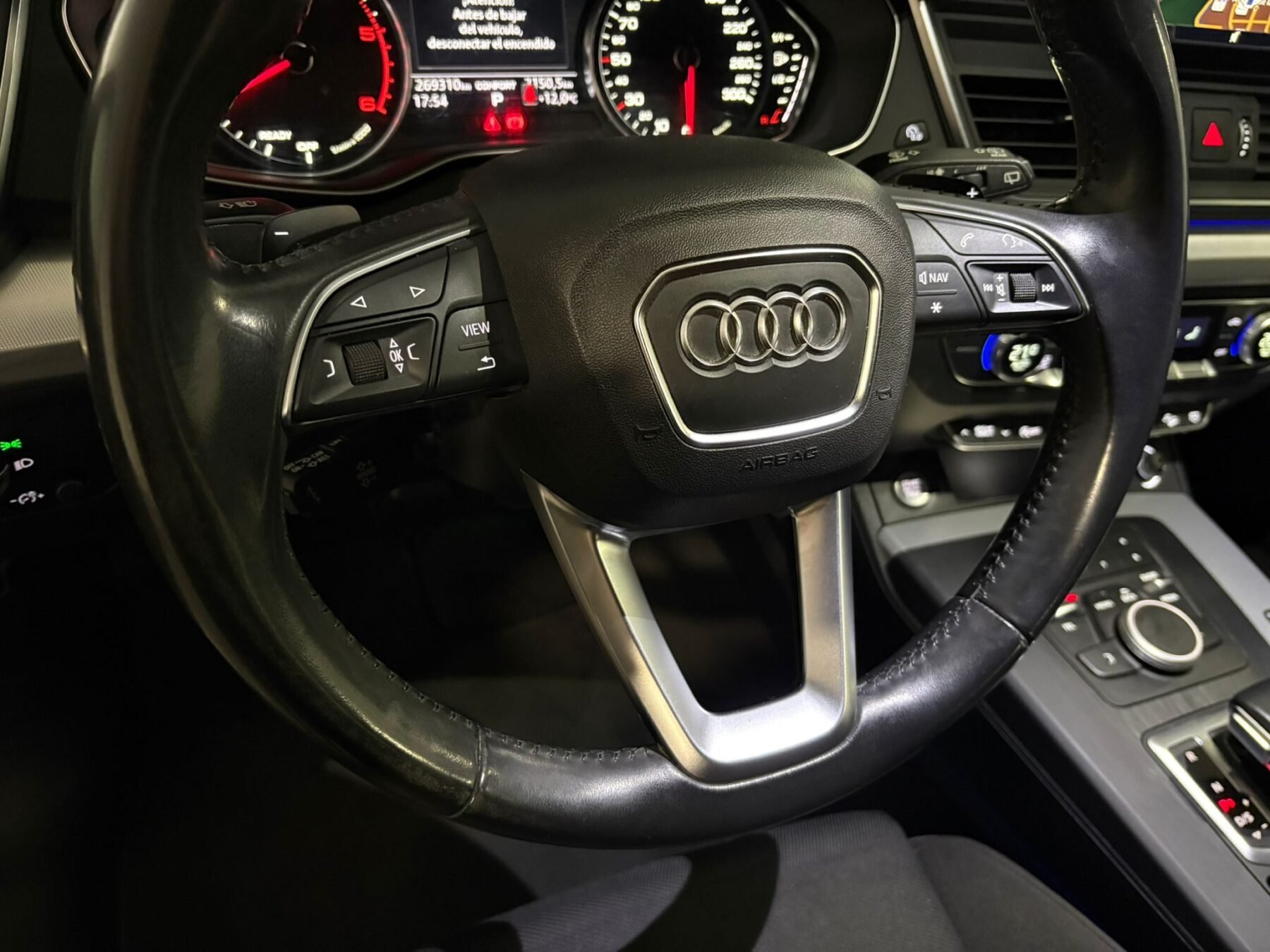 AUDI Q5 S line 2.0 TDI quattro S tronic