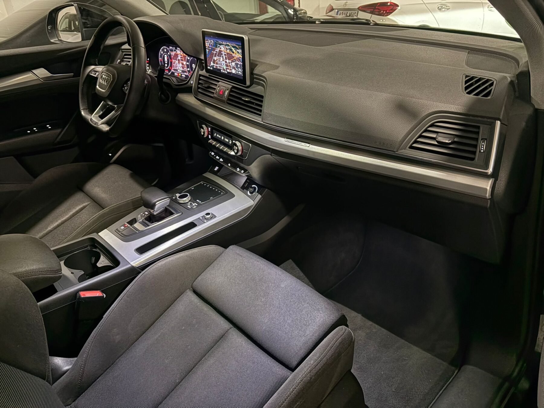 AUDI Q5 Black line 2.0 TDI quattro S tron