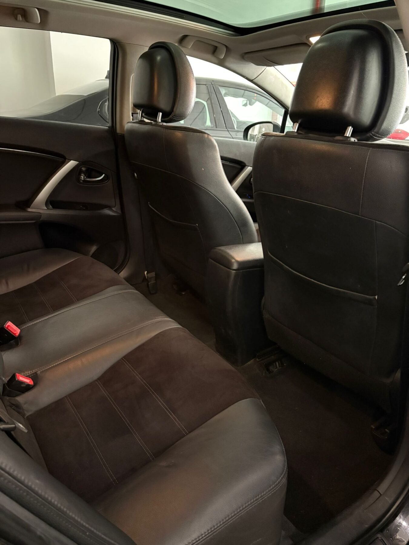 TOYOTA AVENSIS 150D Executive AutoDrive Cross Sport