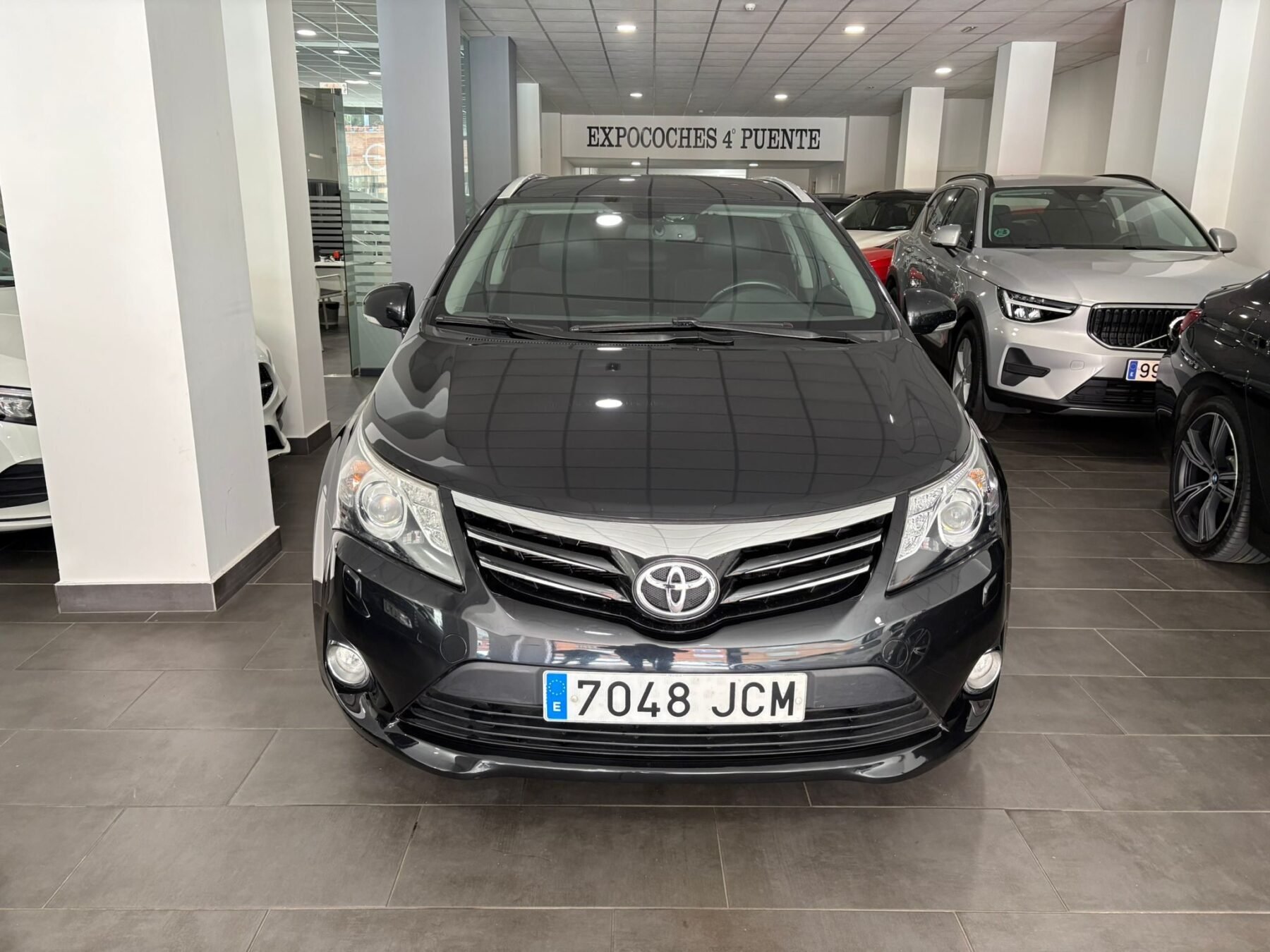 TOYOTA AVENSIS 150D Executive AutoDrive Cross Sport