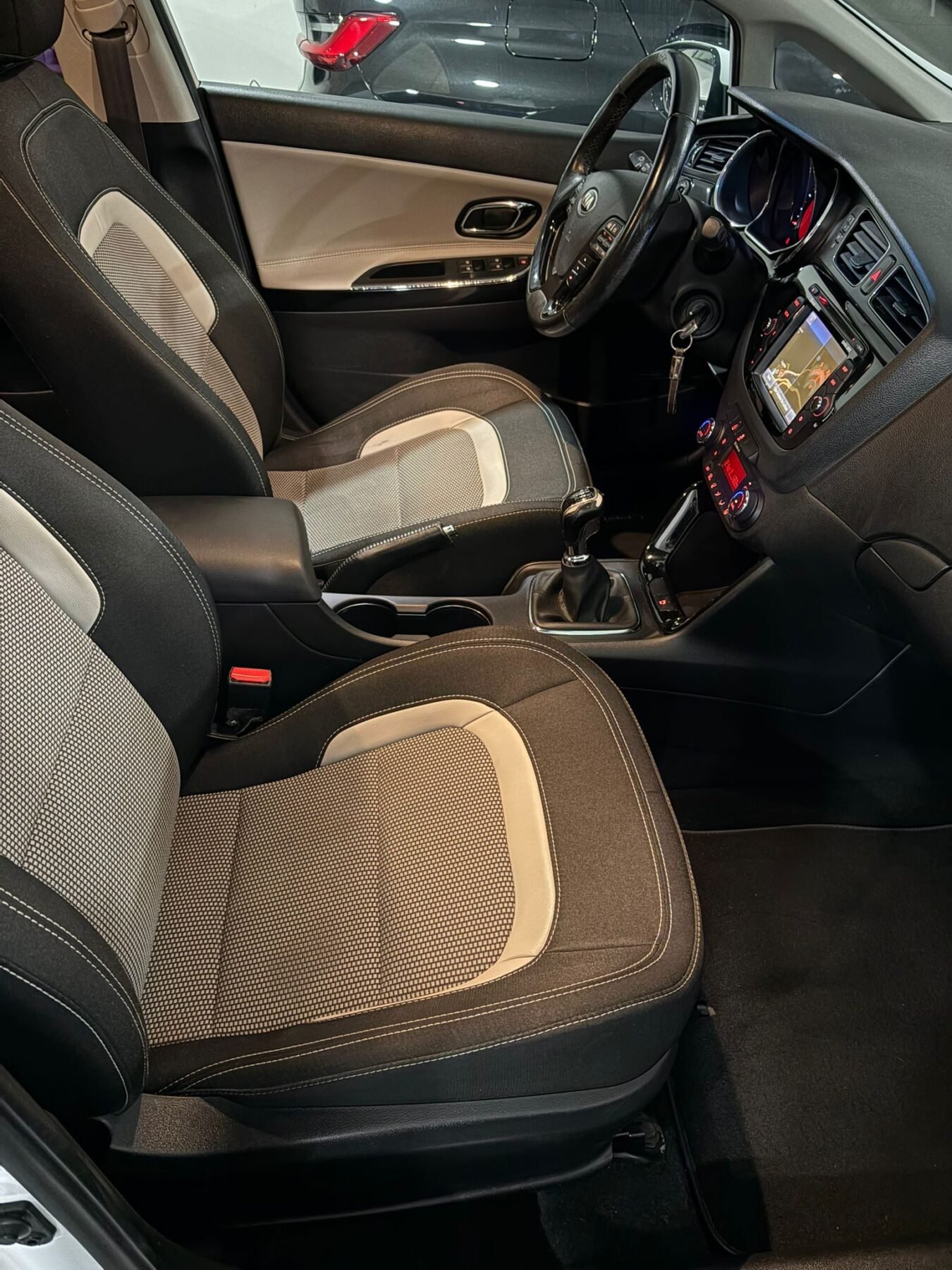 KIA CEED 1.4 CRDi WGT Drive