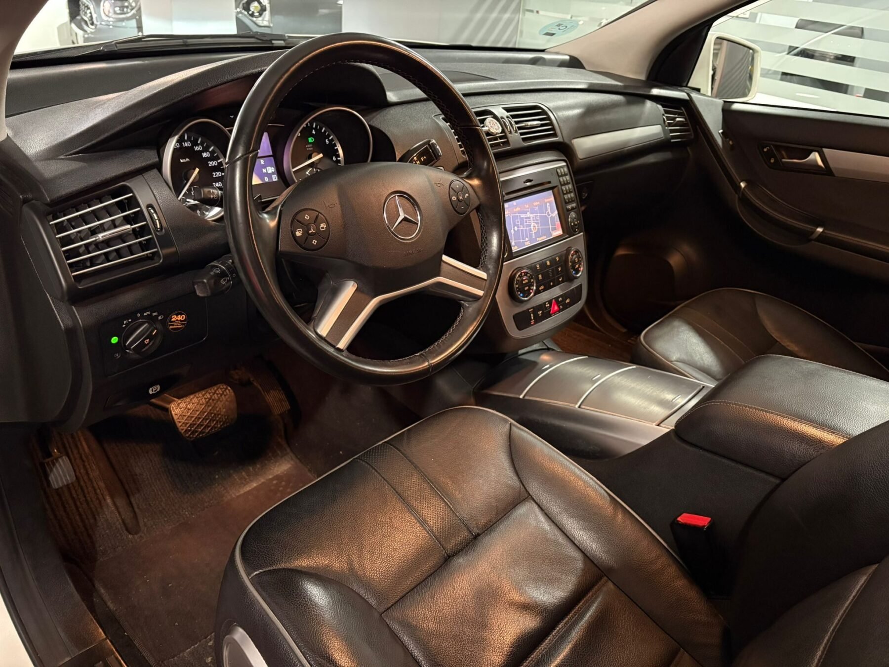 MERCEDES-BENZ Clase R 350 4MATIC