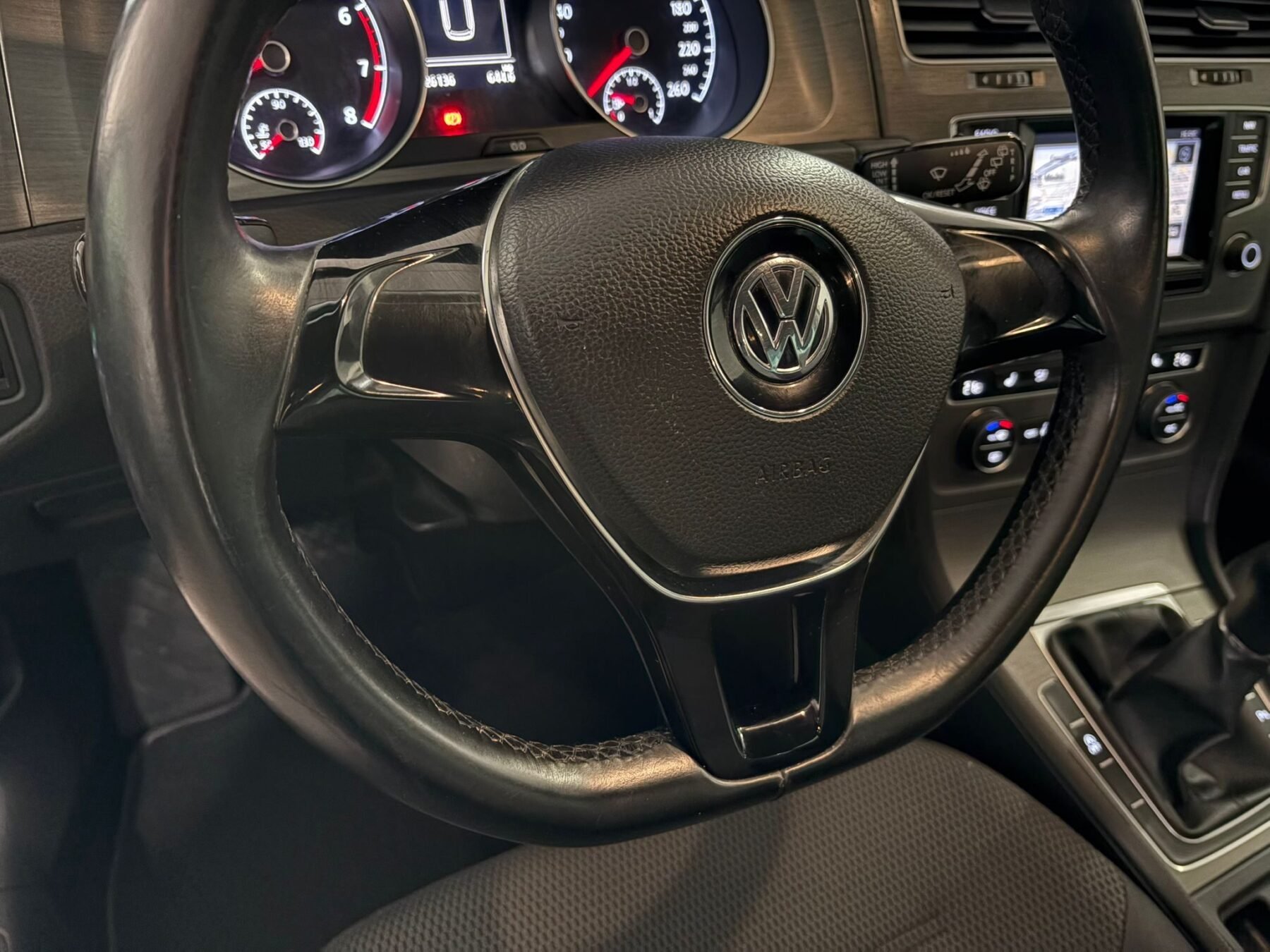 VOLKSWAGEN GOLF Variant Edition 1.2 TSI BMT