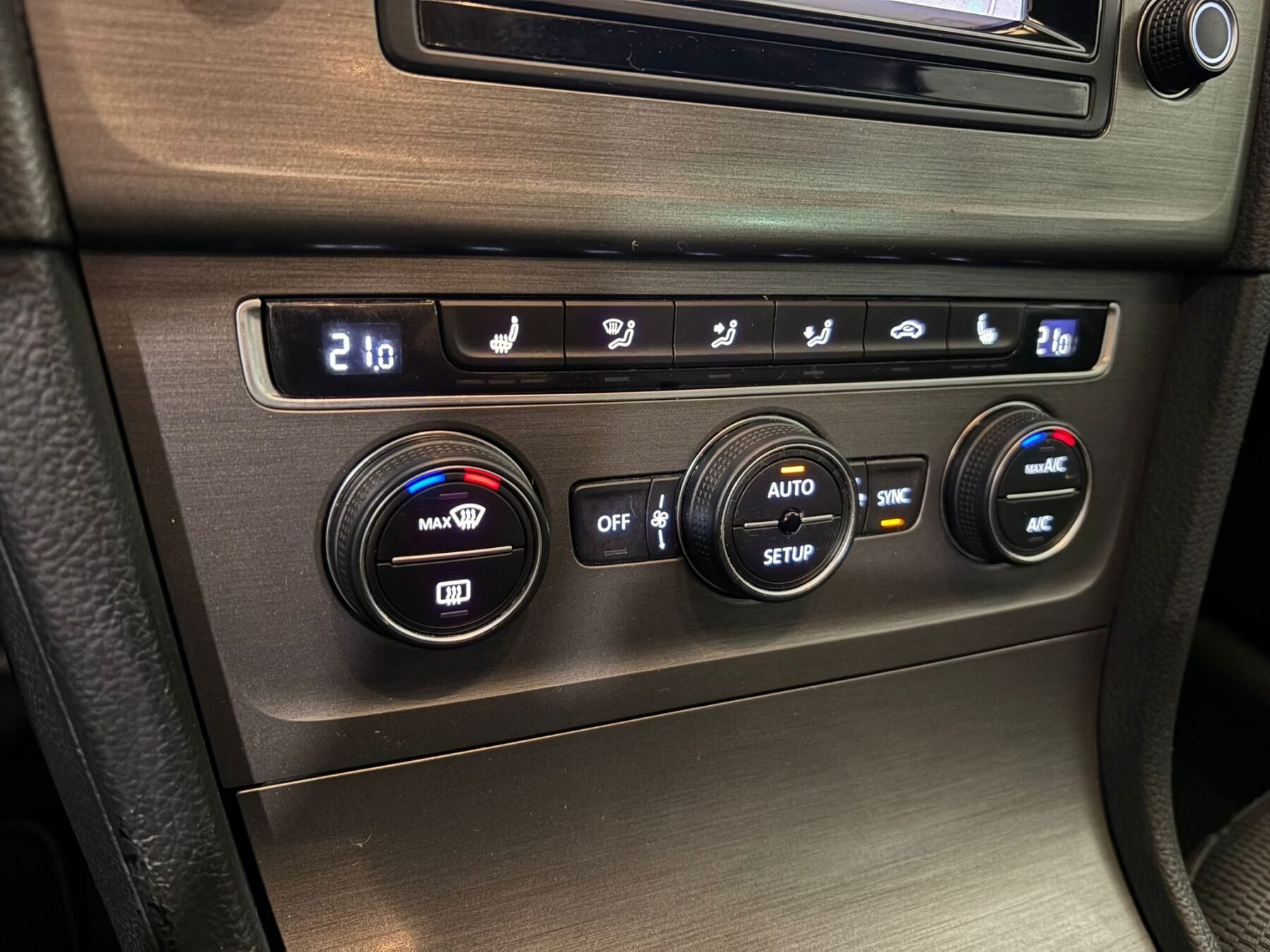 VOLKSWAGEN GOLF Variant Edition 1.2 TSI BMT