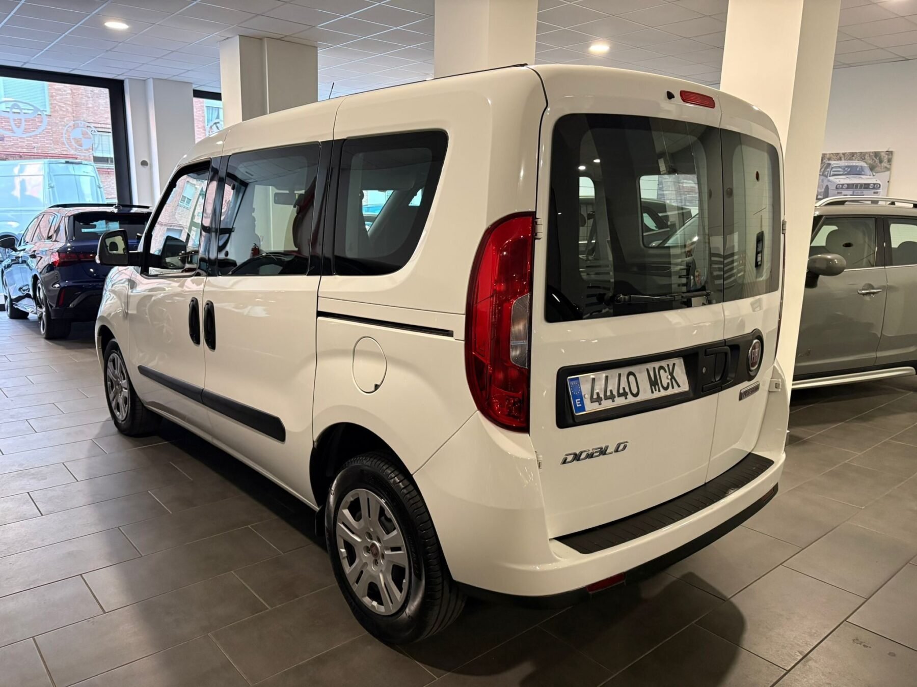 FIAT DOBLO Cargo Combi N1 SX 1.6 Mjet
