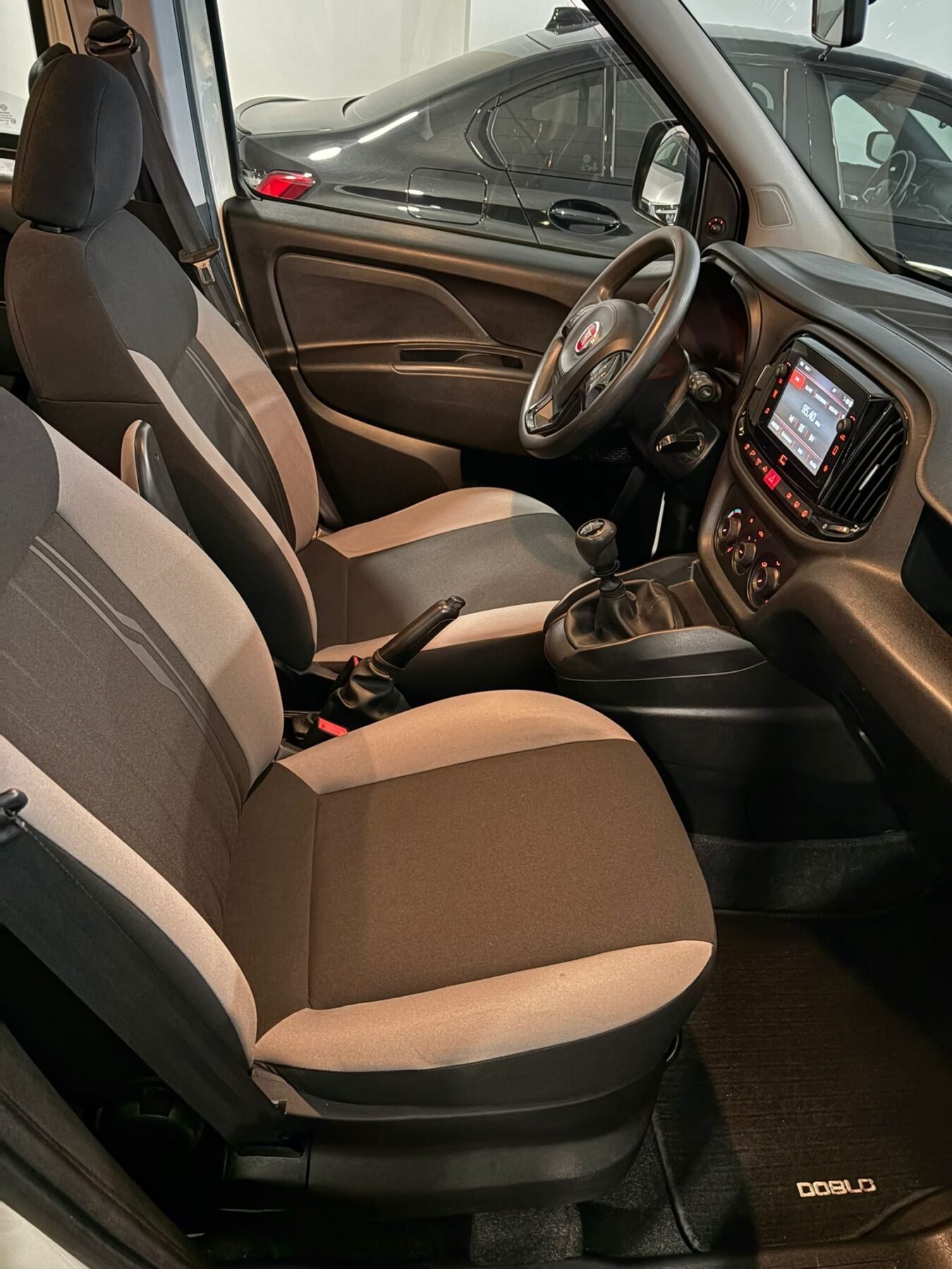 FIAT DOBLO Cargo Combi N1 SX 1.6 Mjet