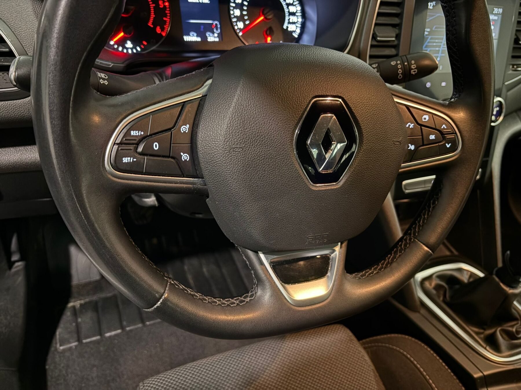 RENAULT Megane Life Blue dCi