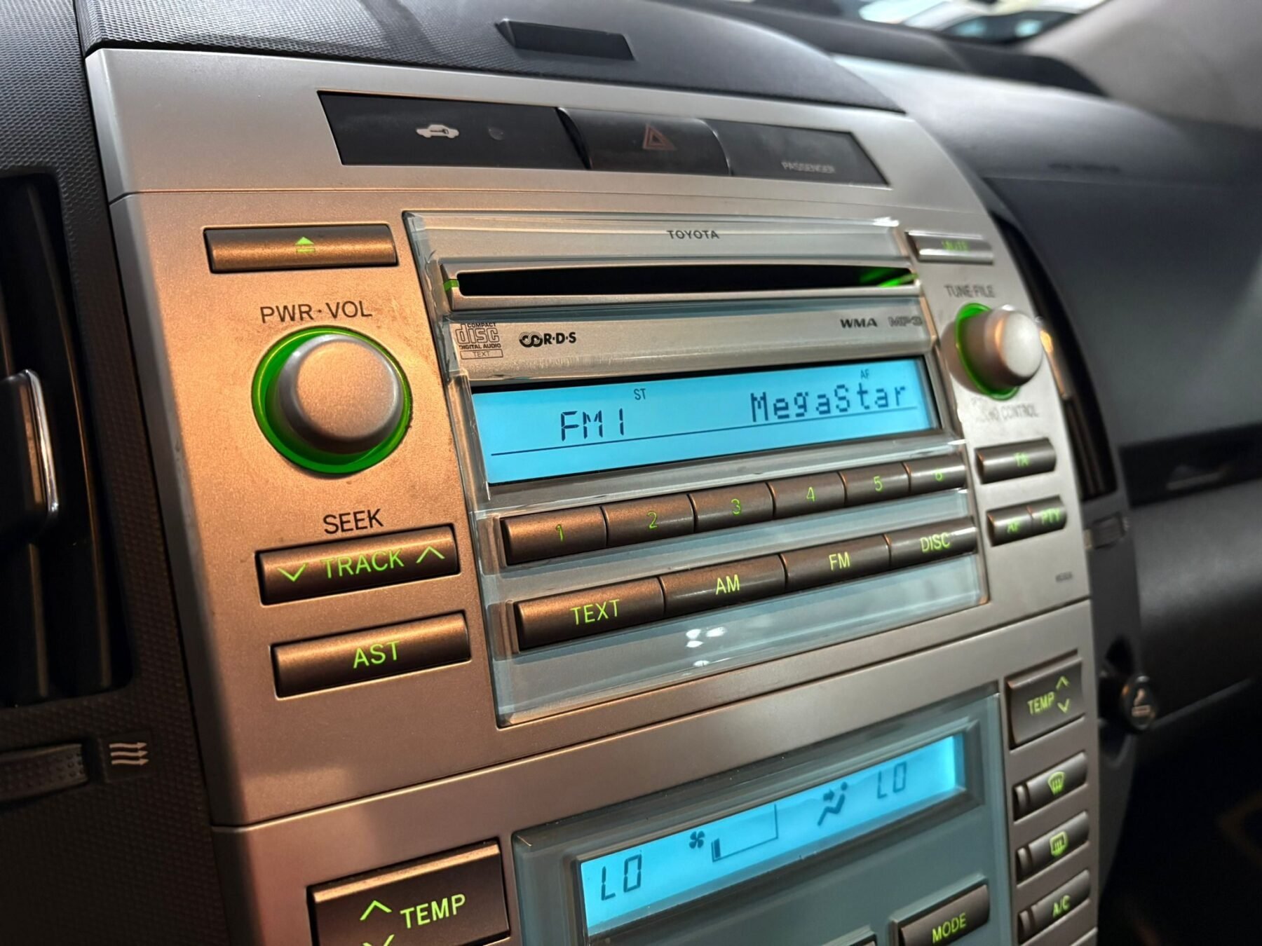 TOYOTA COROLLA VERSO 2.2 D4D Luna